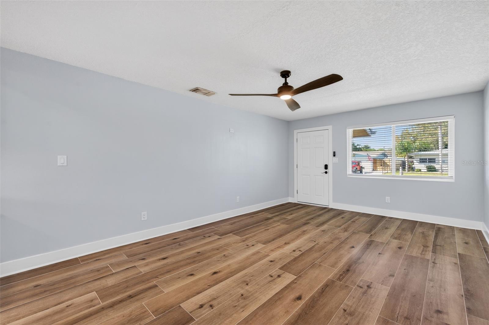 1841 DOUGLAS AVE, DUNEDIN, FL, 34698