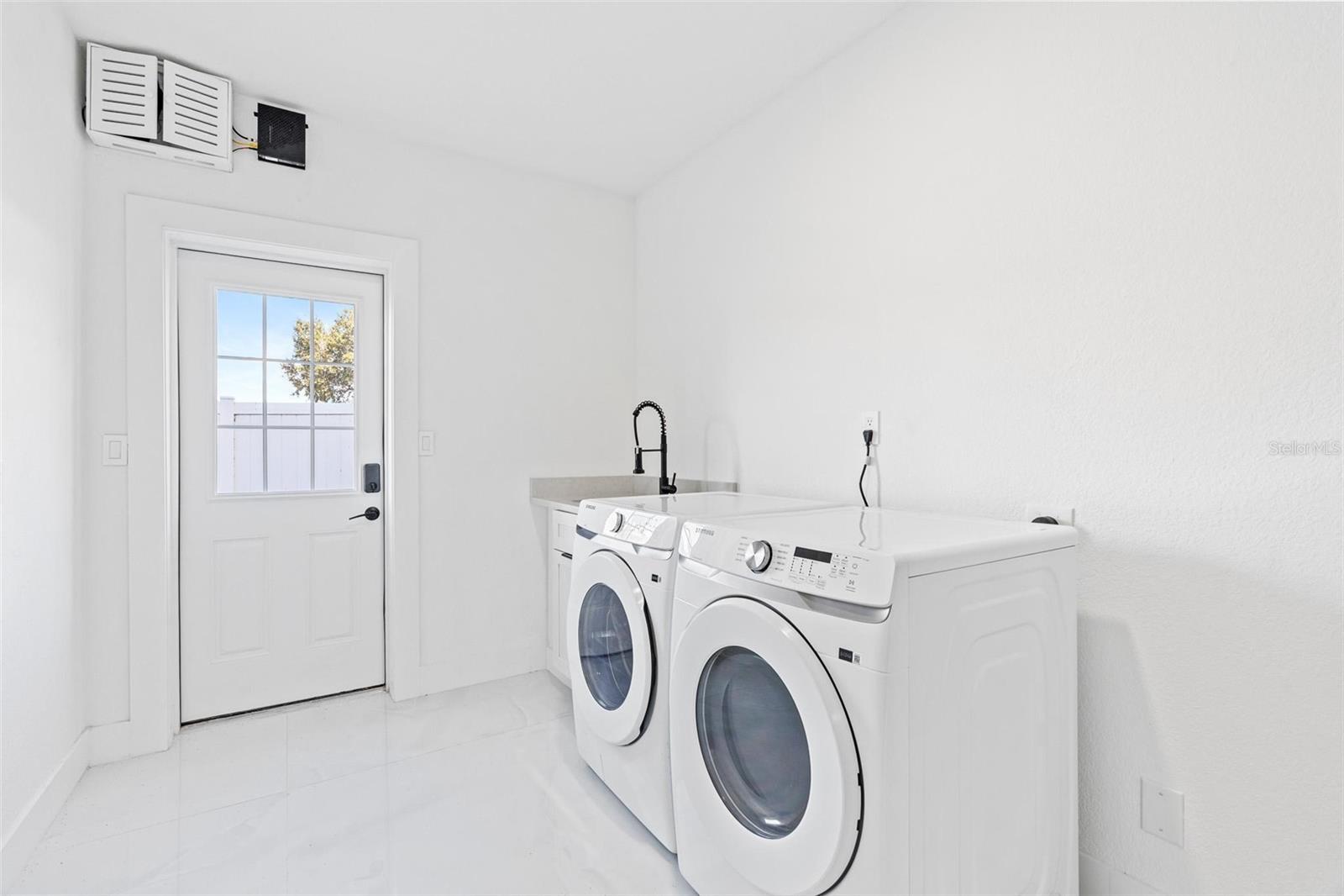 10843 LAKESHORE DR, CLERMONT, FL, 34711