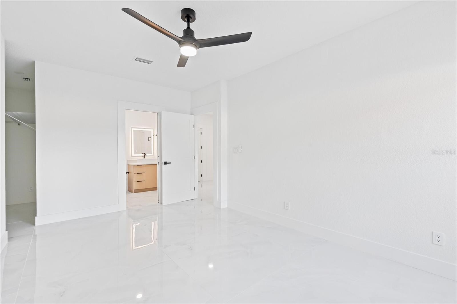 10843 LAKESHORE DR, CLERMONT, FL, 34711