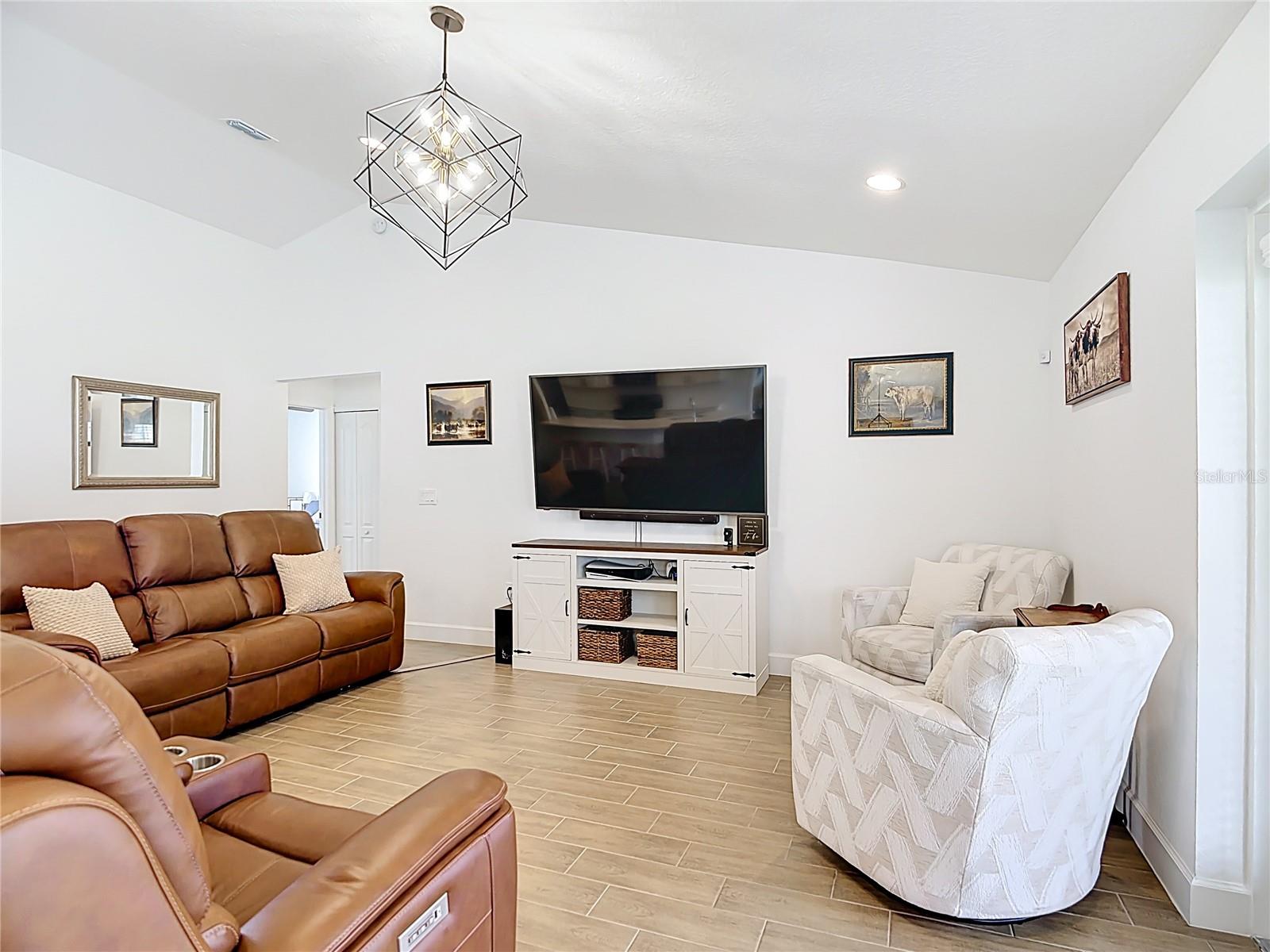 2106 HADLEY RD, BARTOW, FL, 33830