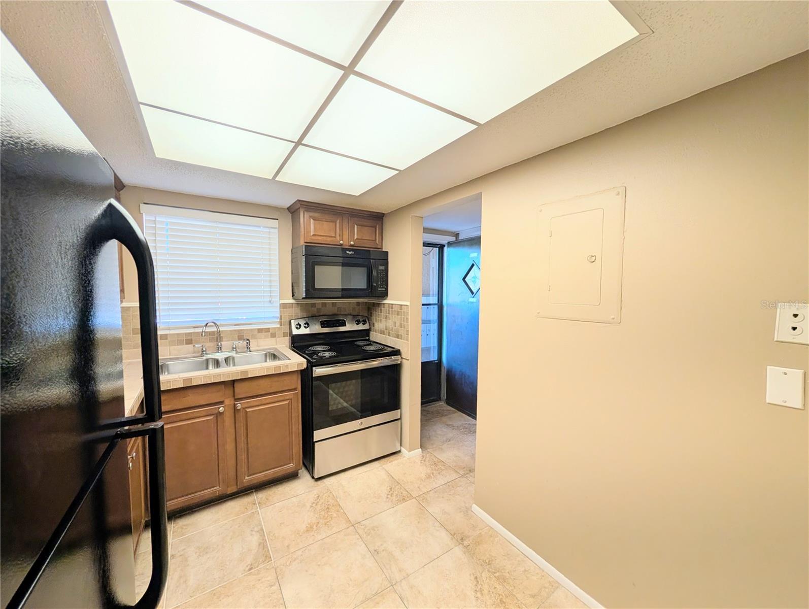 A4678658 Property Photo