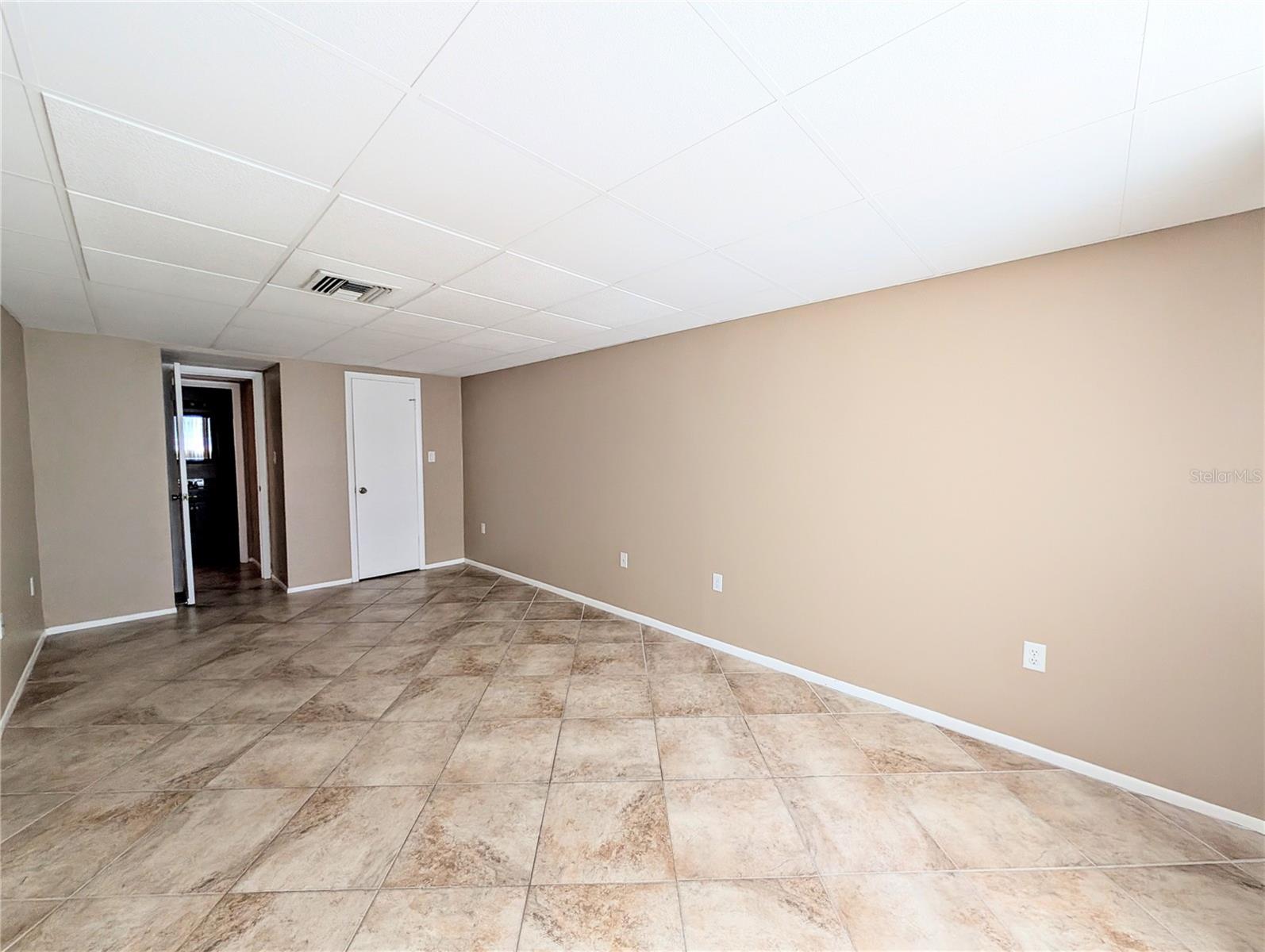 A4678658 Property Photo