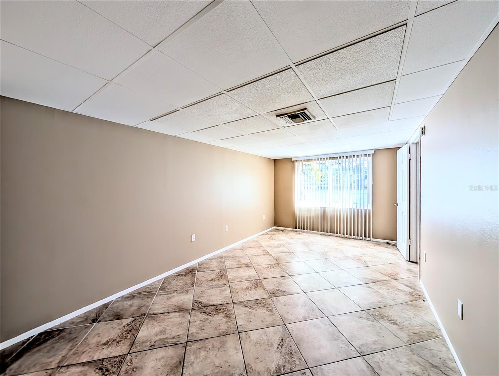 A4678658 Property Photo