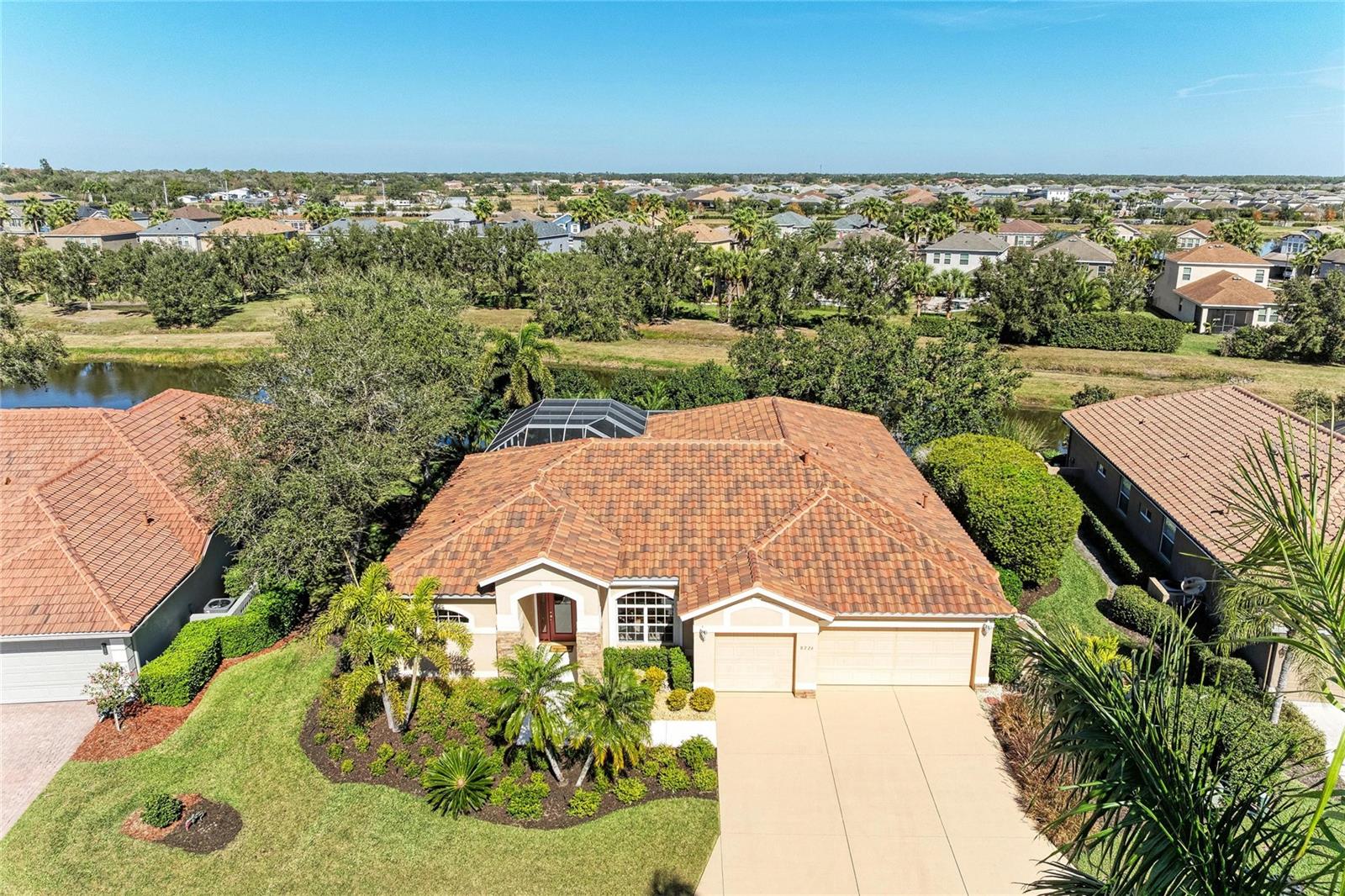 8226 BARTON FARMS BLVD, SARASOTA, FL, 34240
