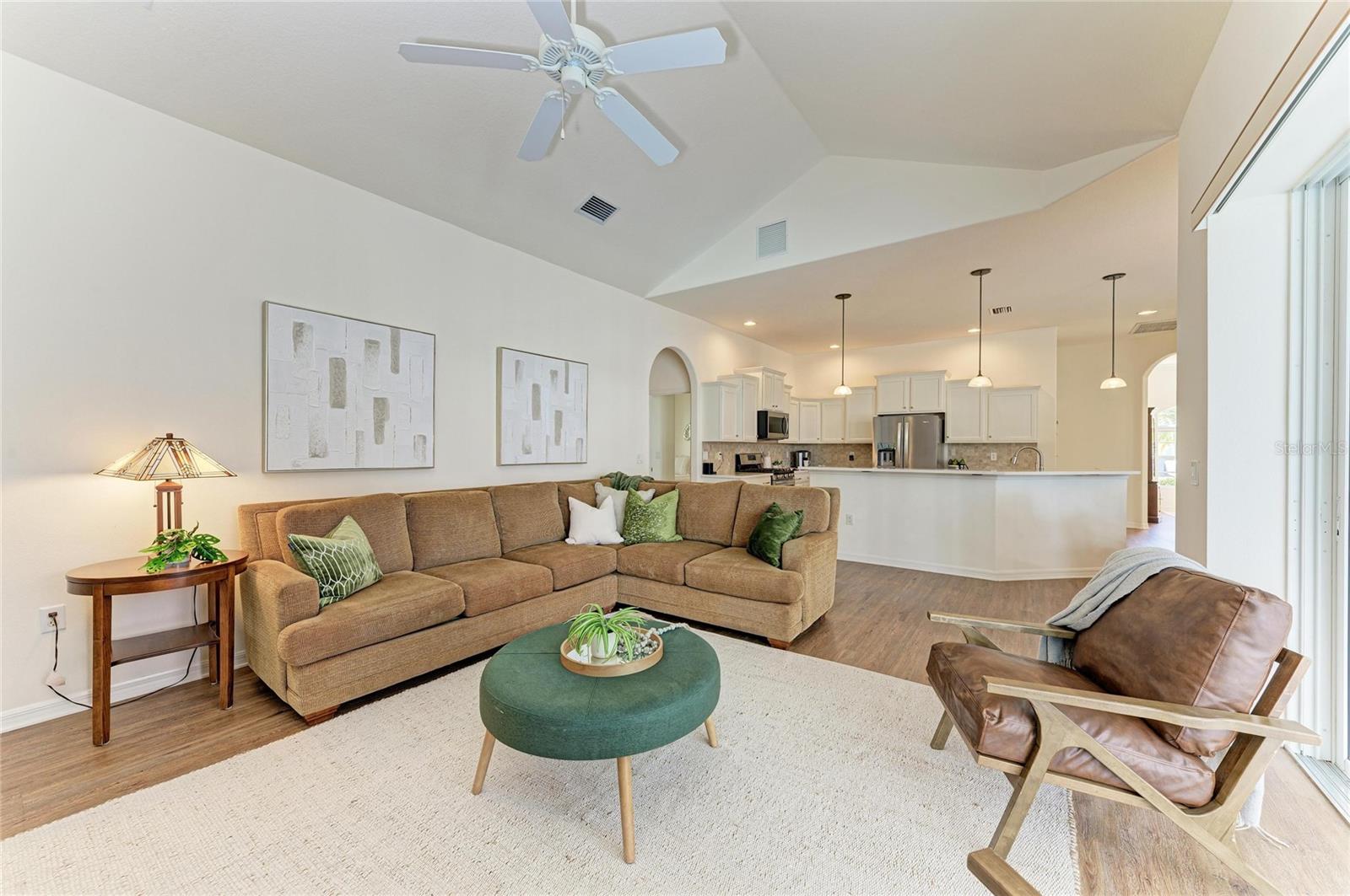 8226 BARTON FARMS BLVD, SARASOTA, FL, 34240