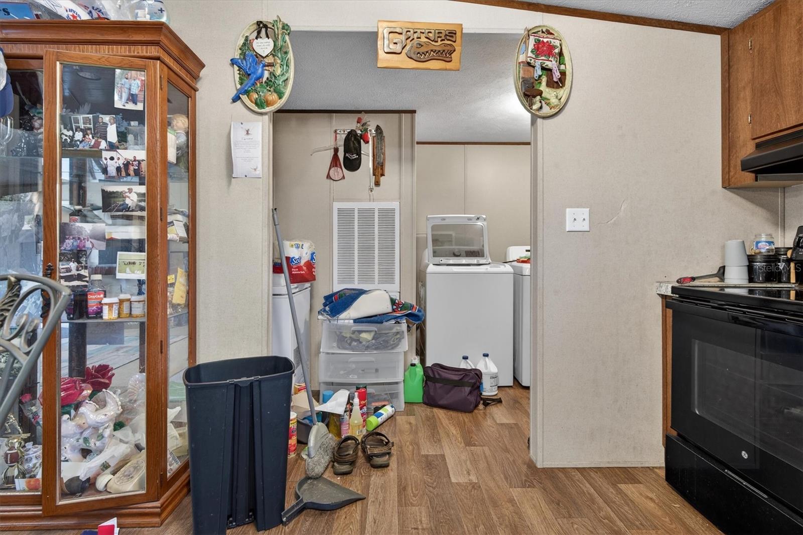 O6374471 Property Photo