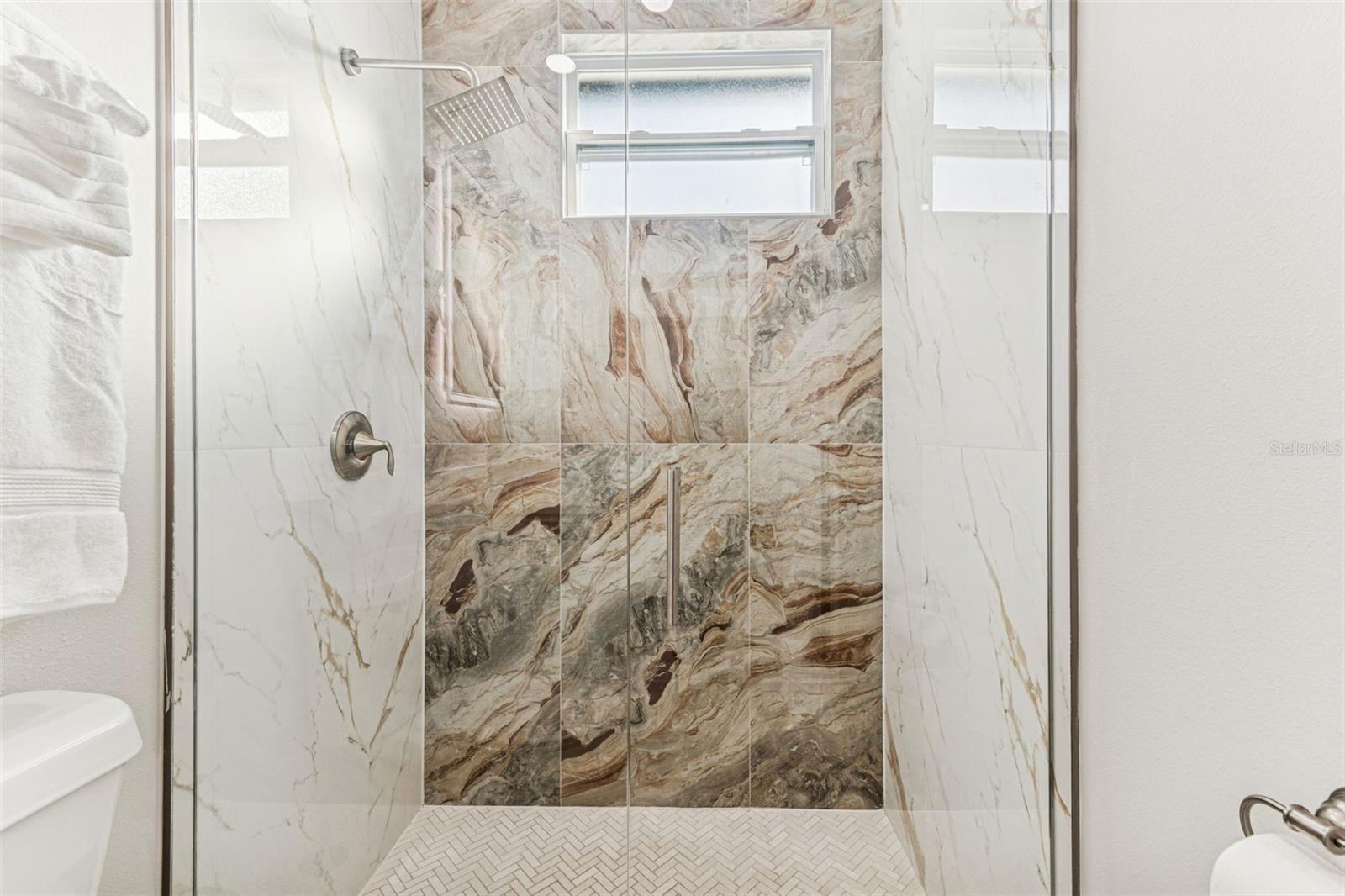 Private Guest Studio Bathroom