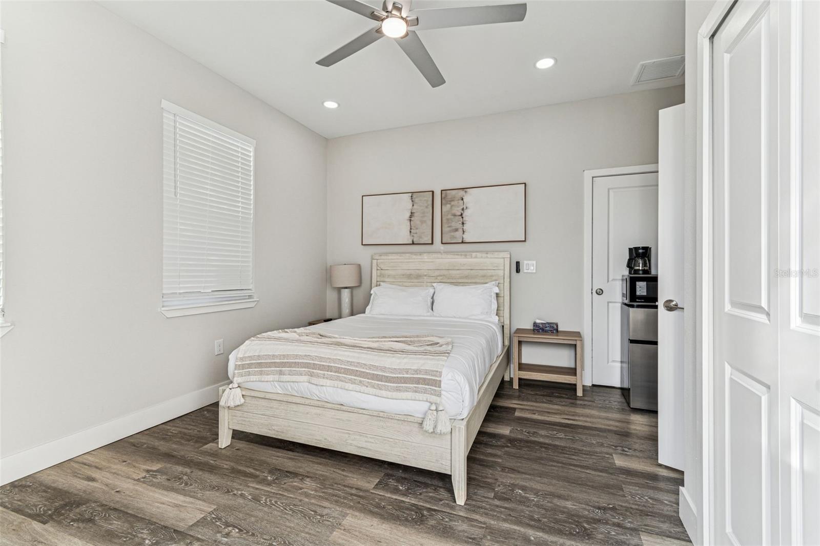 Private Guest Studio