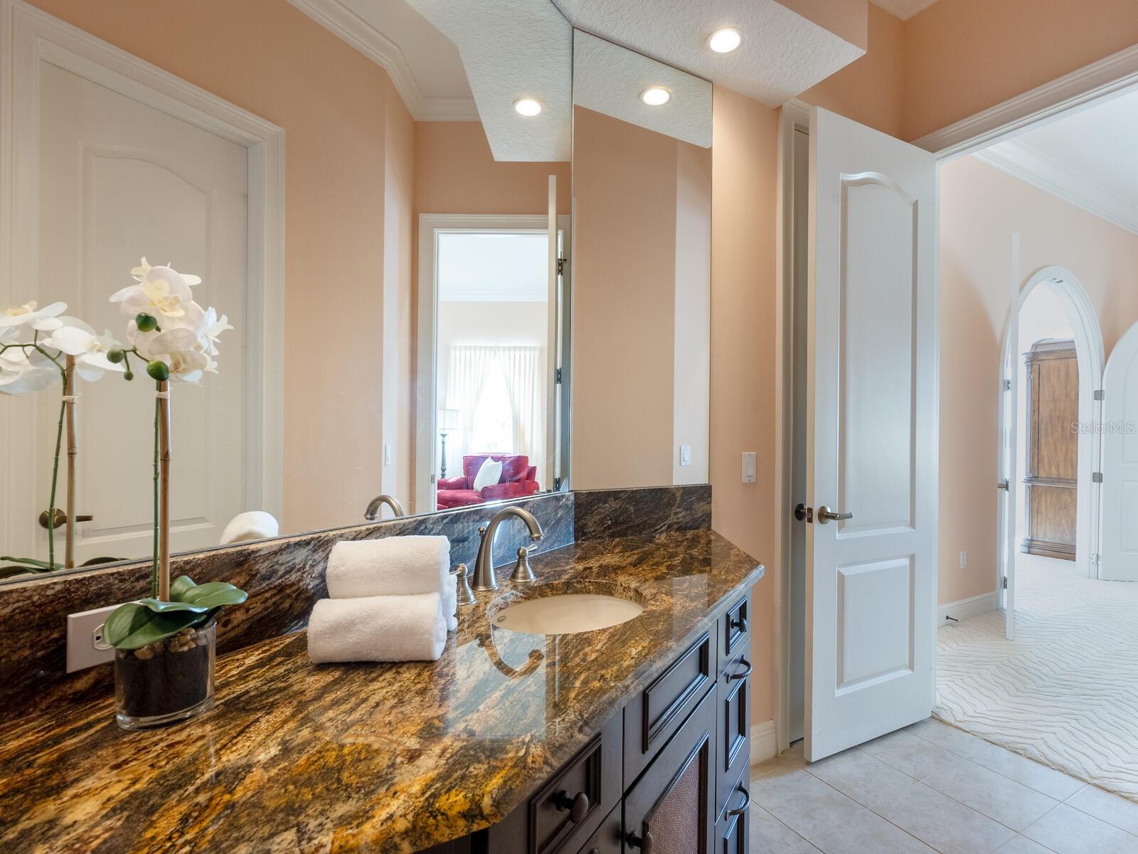 A4678685 Property Photo