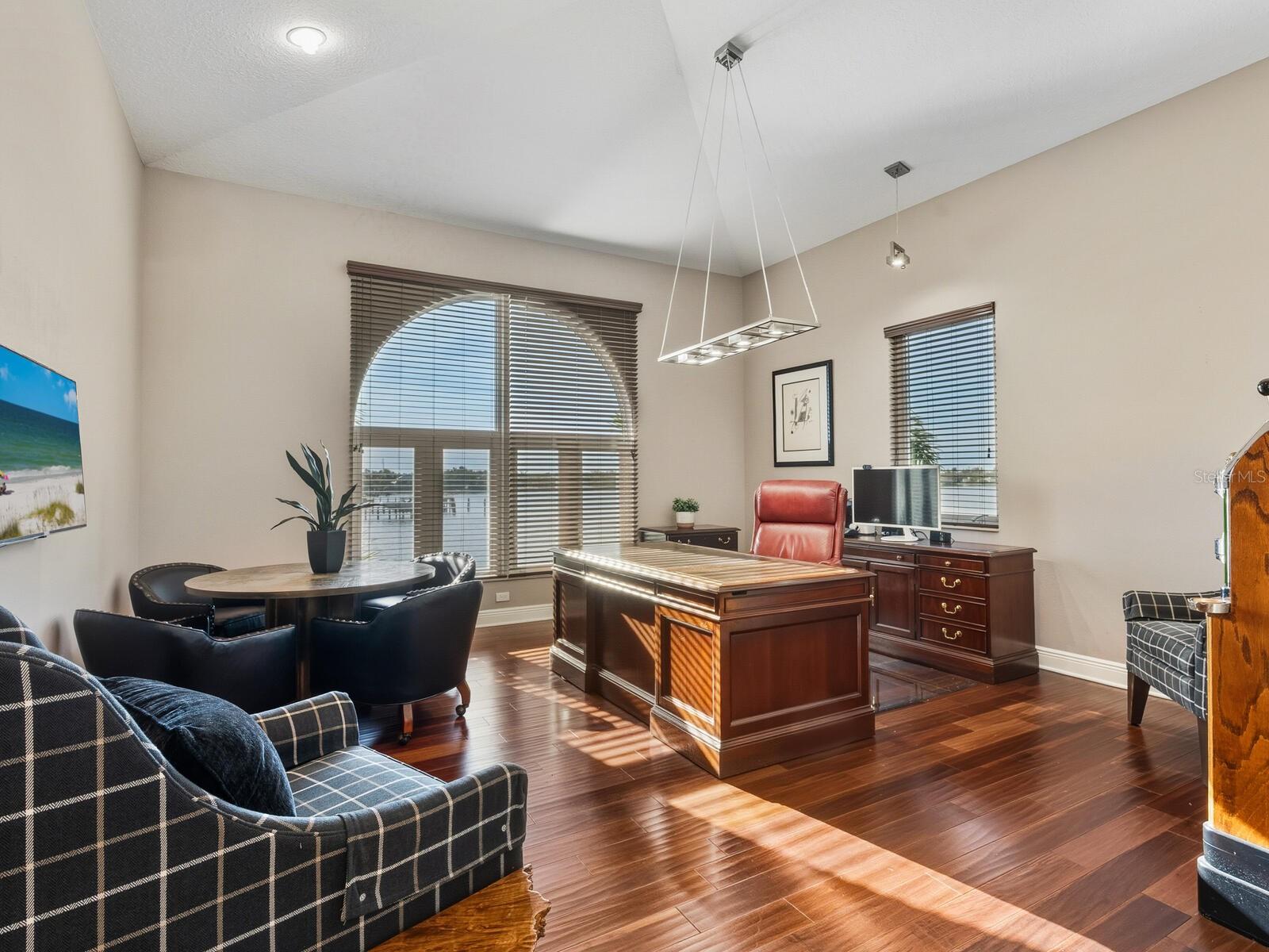 A4678685 Property Photo