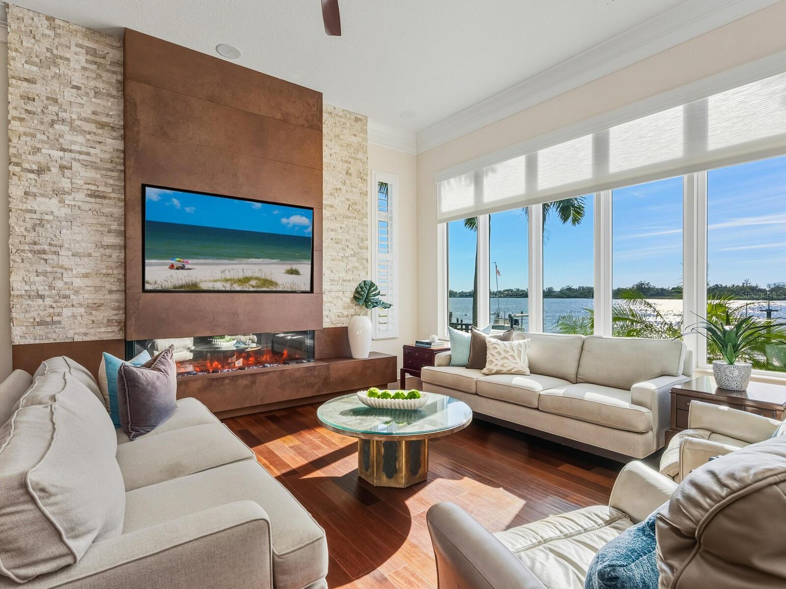 A4678685 Property Photo