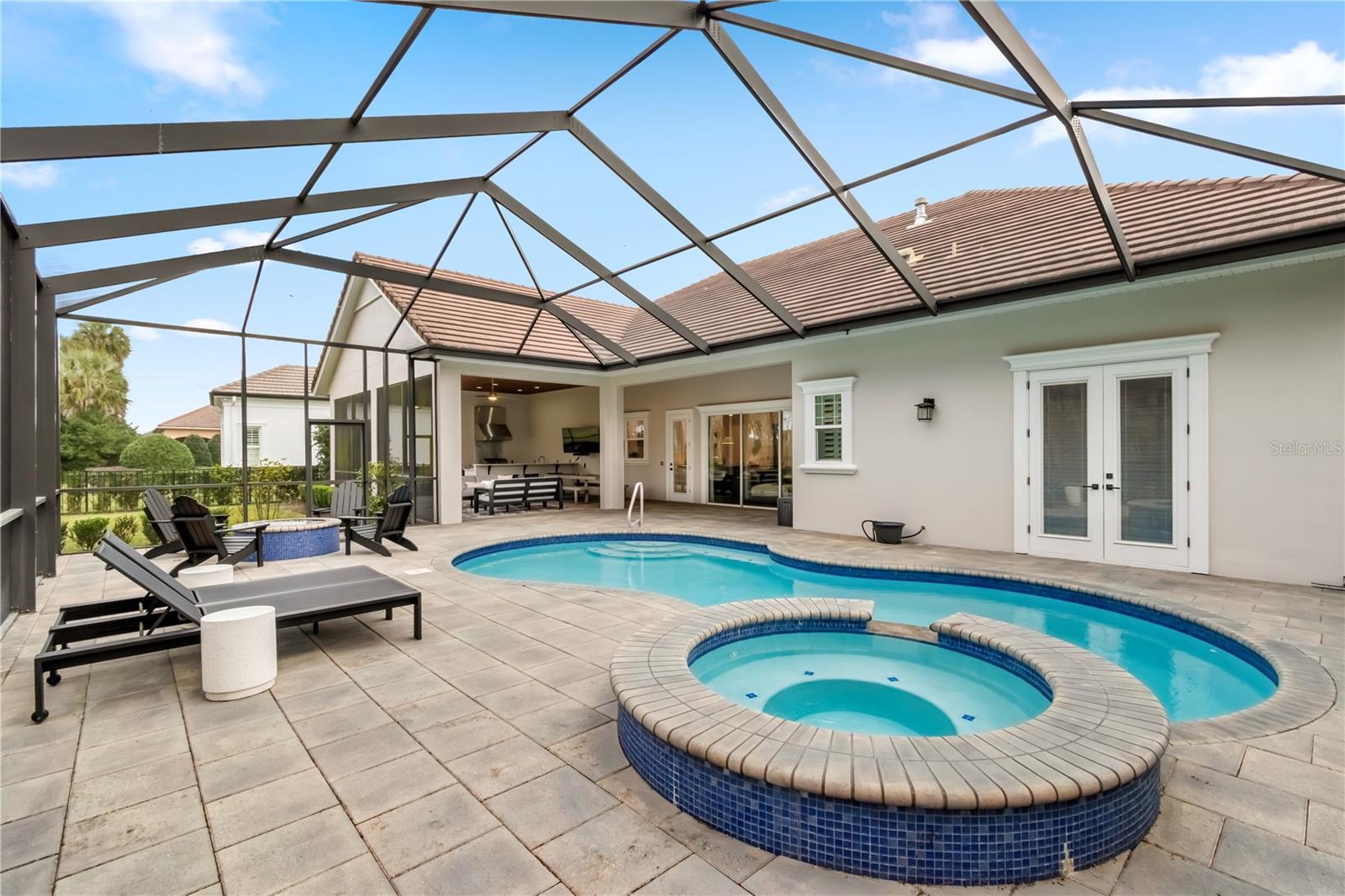 OM716830 Property Photo