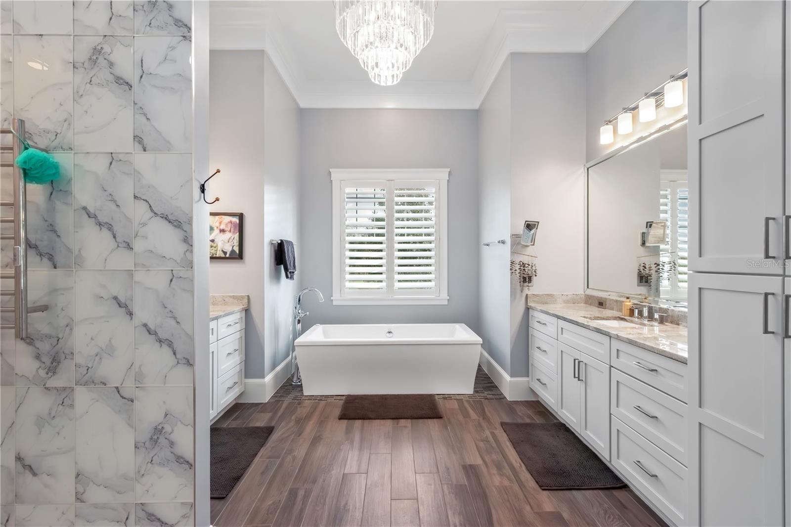 OM716830 Property Photo