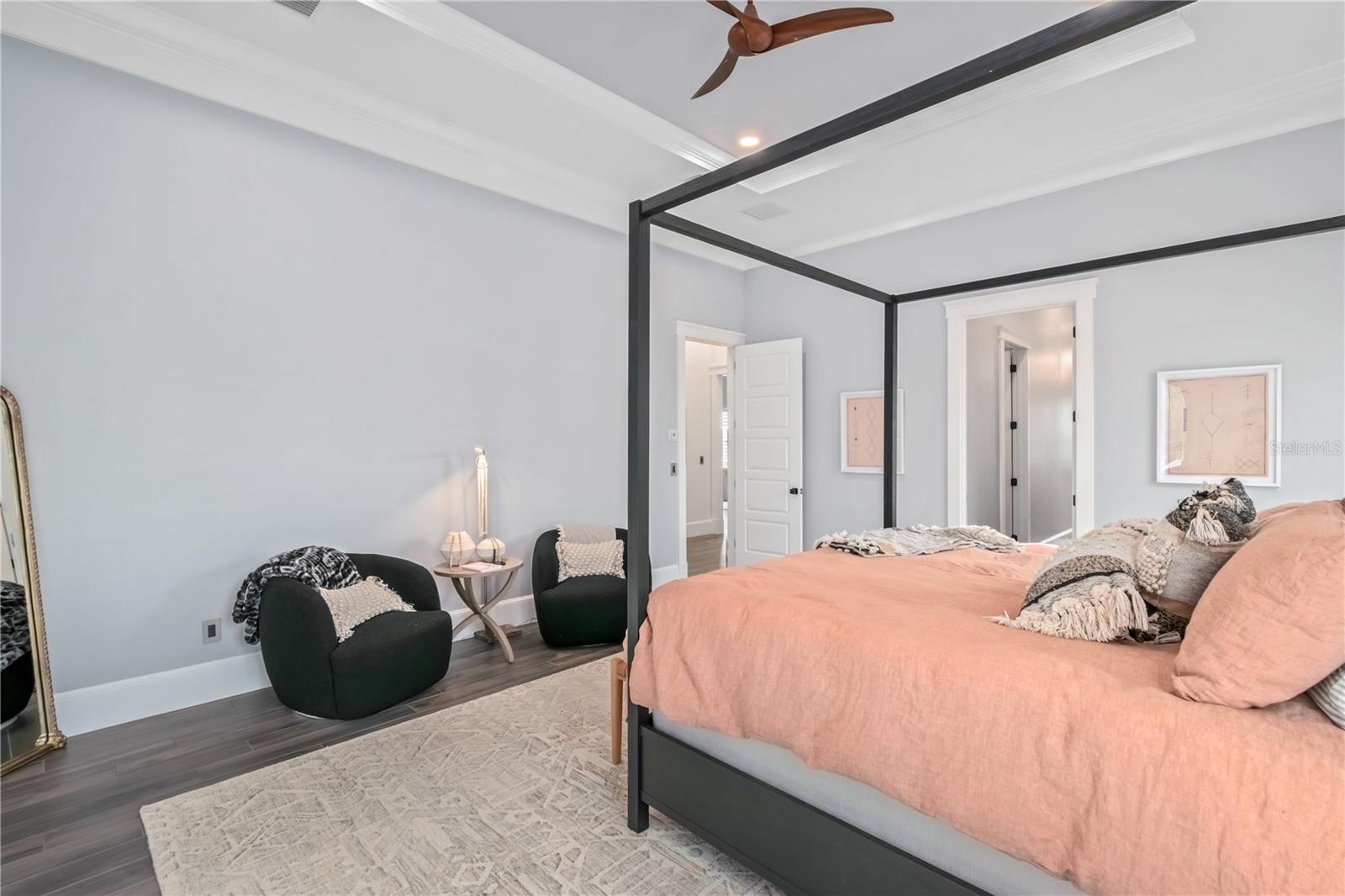 OM716830 Property Photo