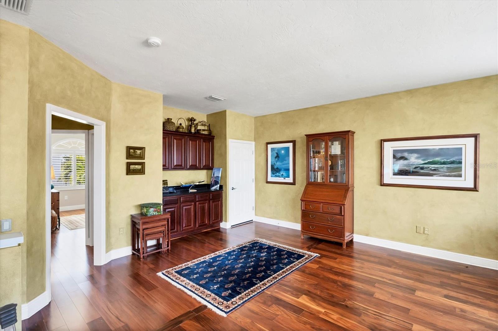 A4678714 Property Photo