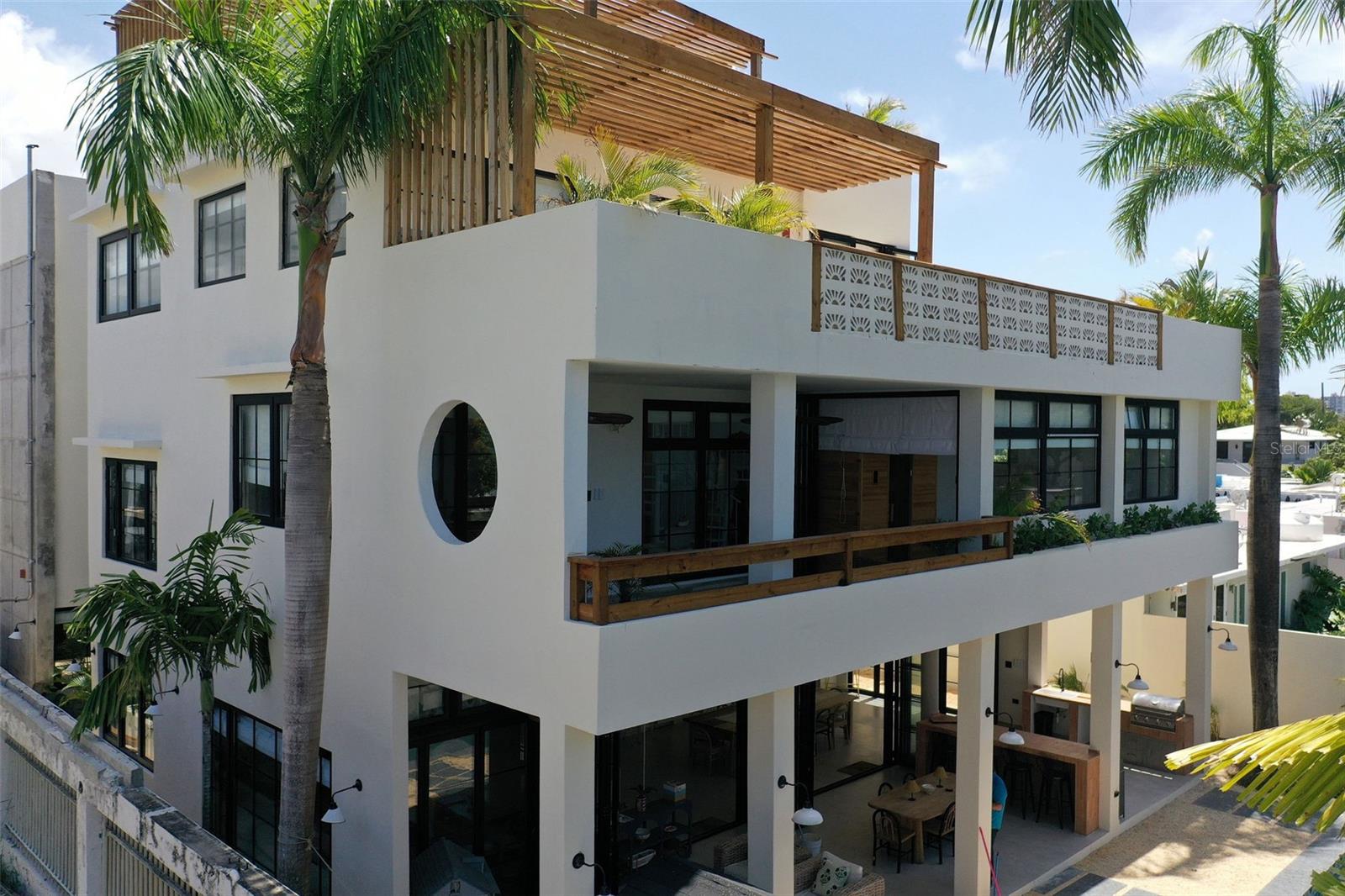 PR9118586 Property Photo