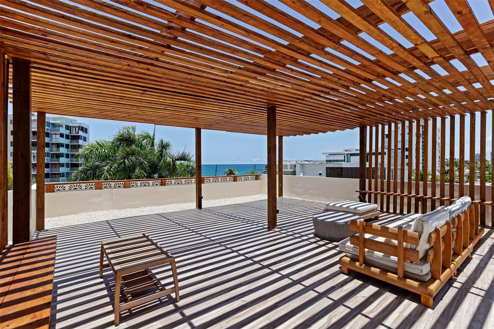 PR9118586 Property Photo