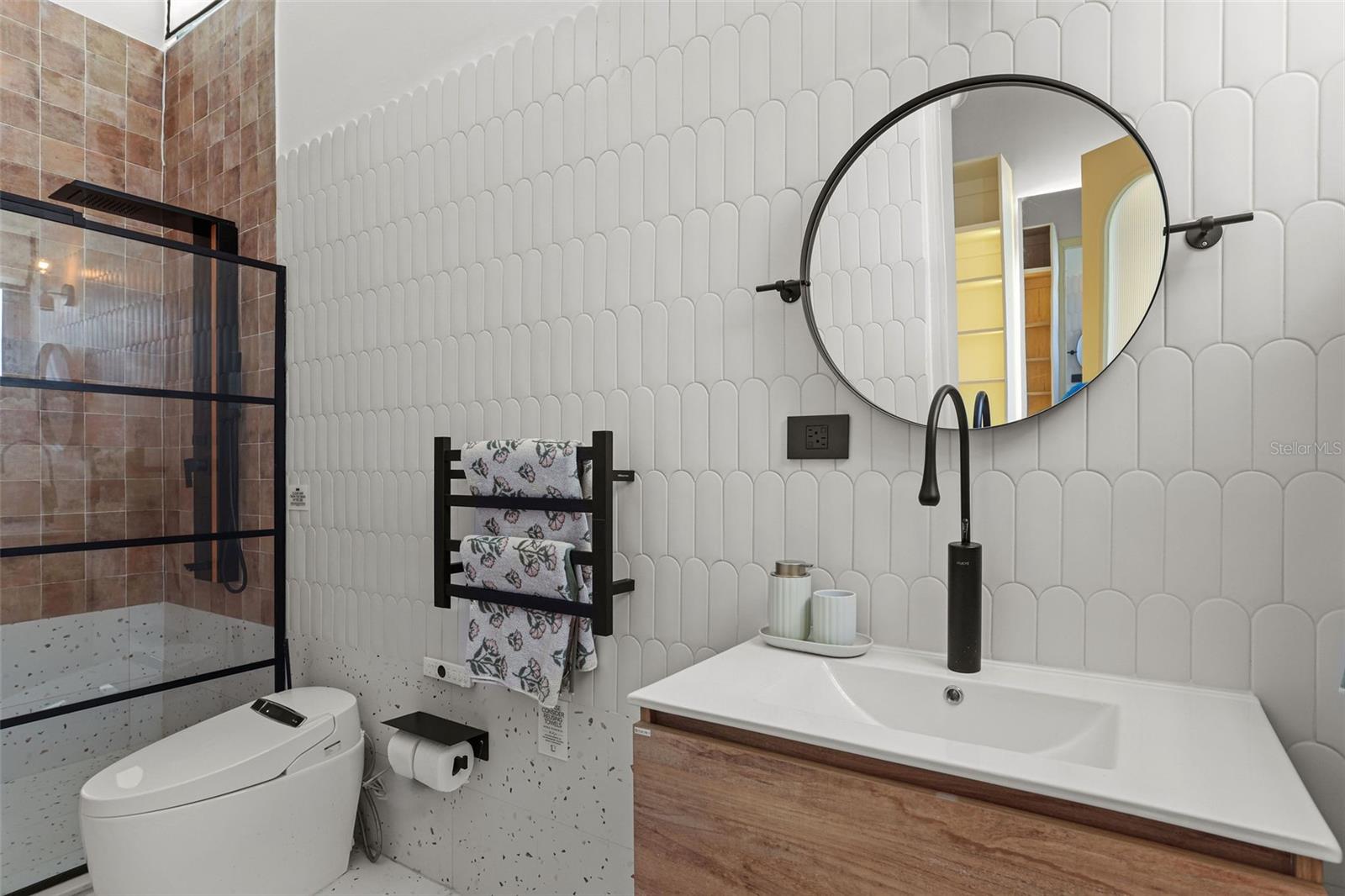 PR9118586 Property Photo