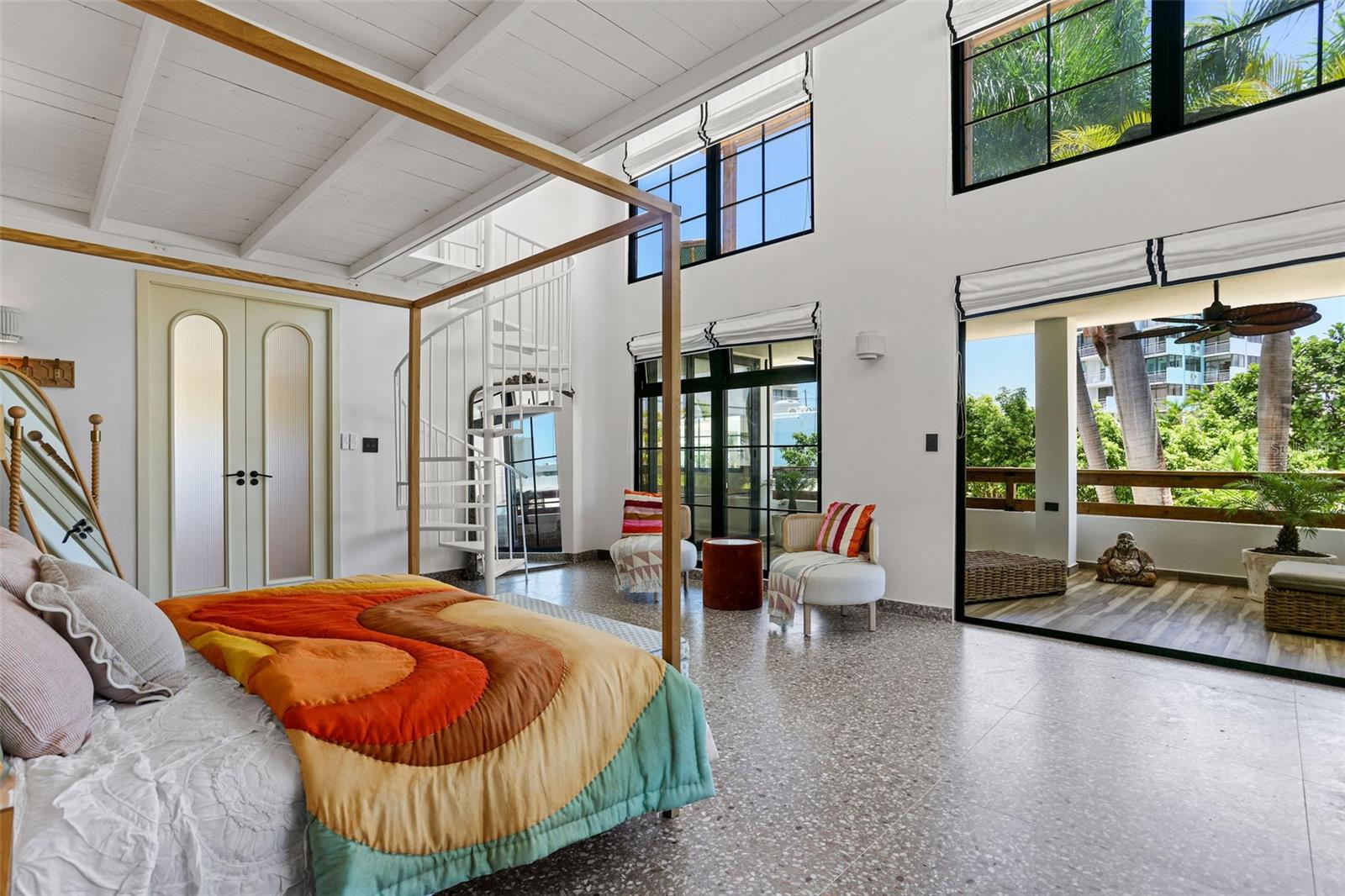 PR9118586 Property Photo