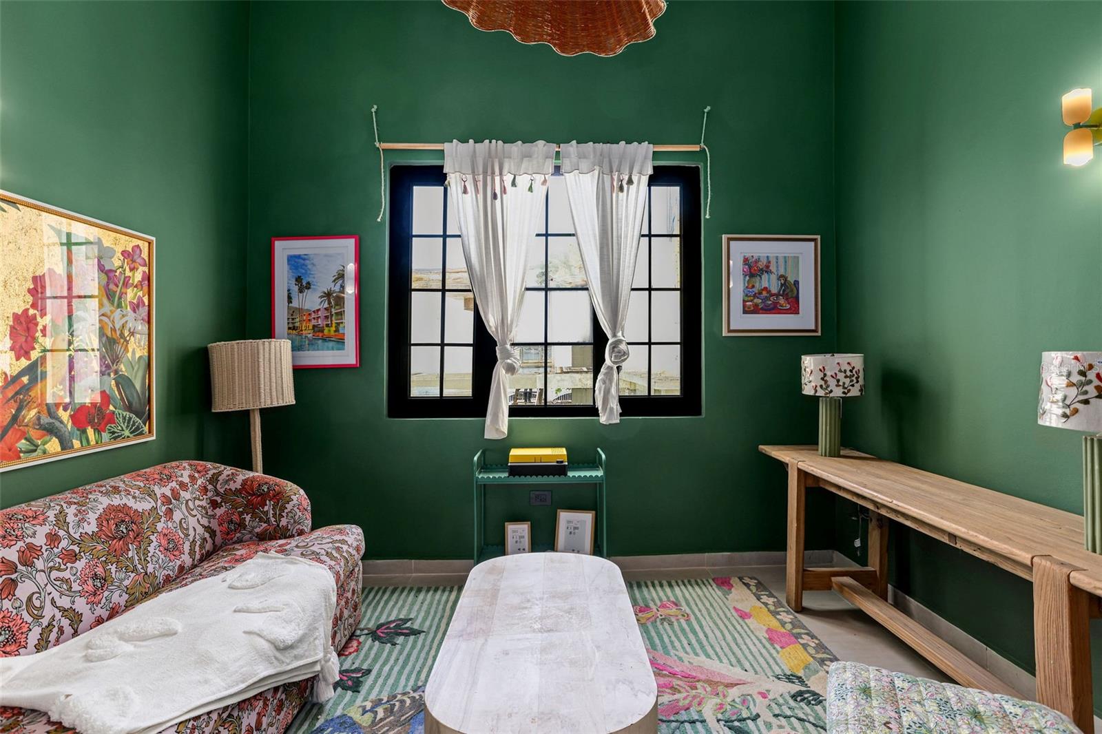 PR9118586 Property Photo