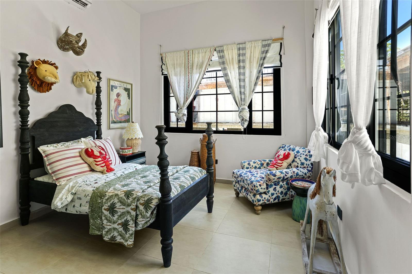 PR9118586 Property Photo