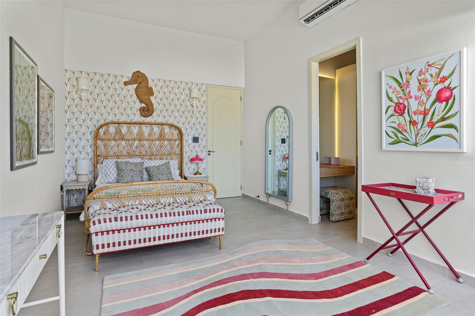 PR9118586 Property Photo