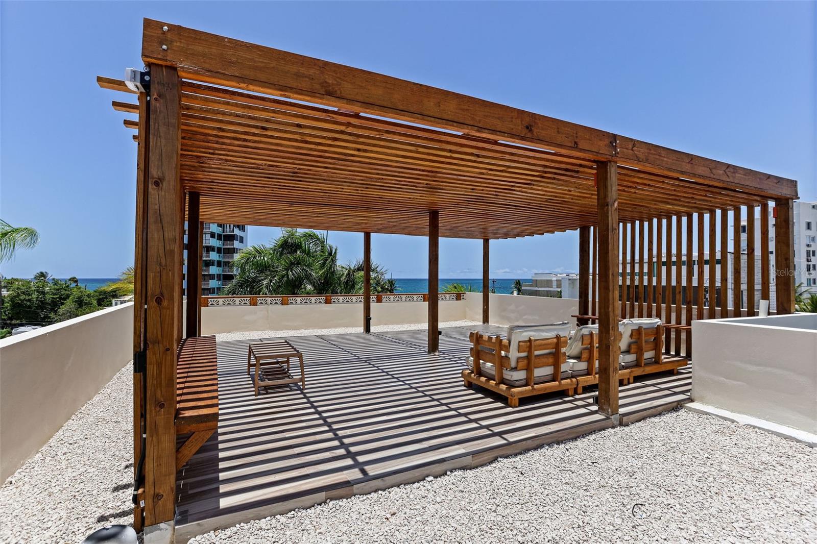 PR9118586 Property Photo