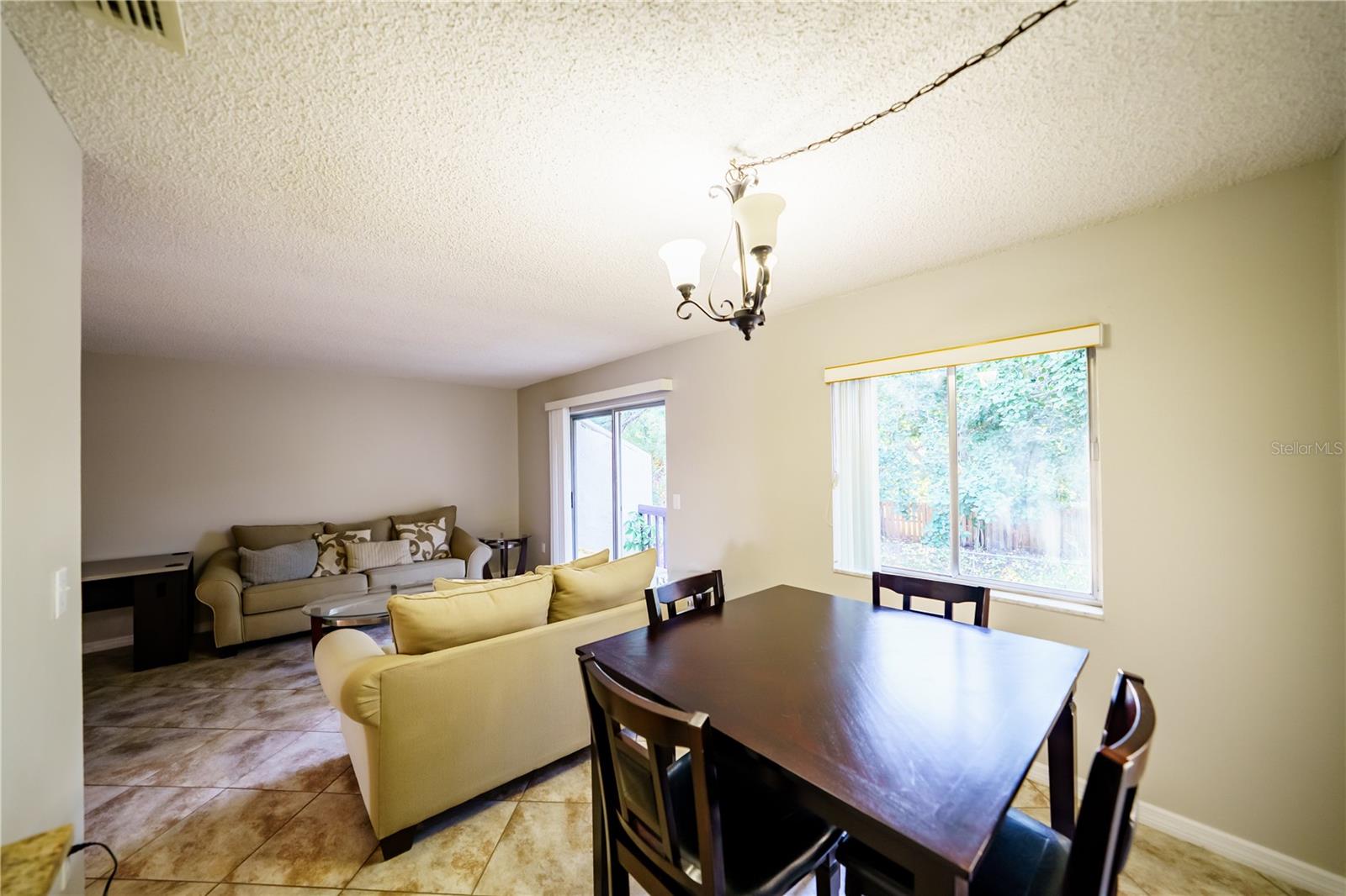 A4678724 Property Photo