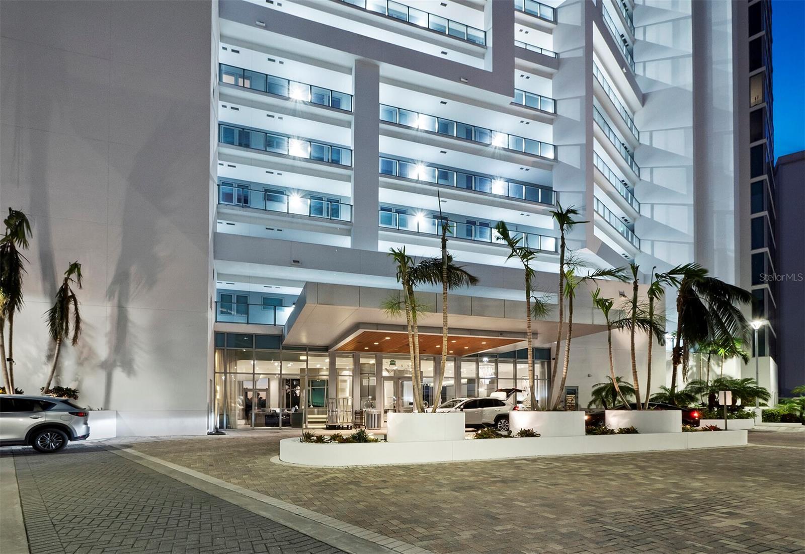 1155 N GULFSTREAM AVE #906, SARASOTA, FL, 34236