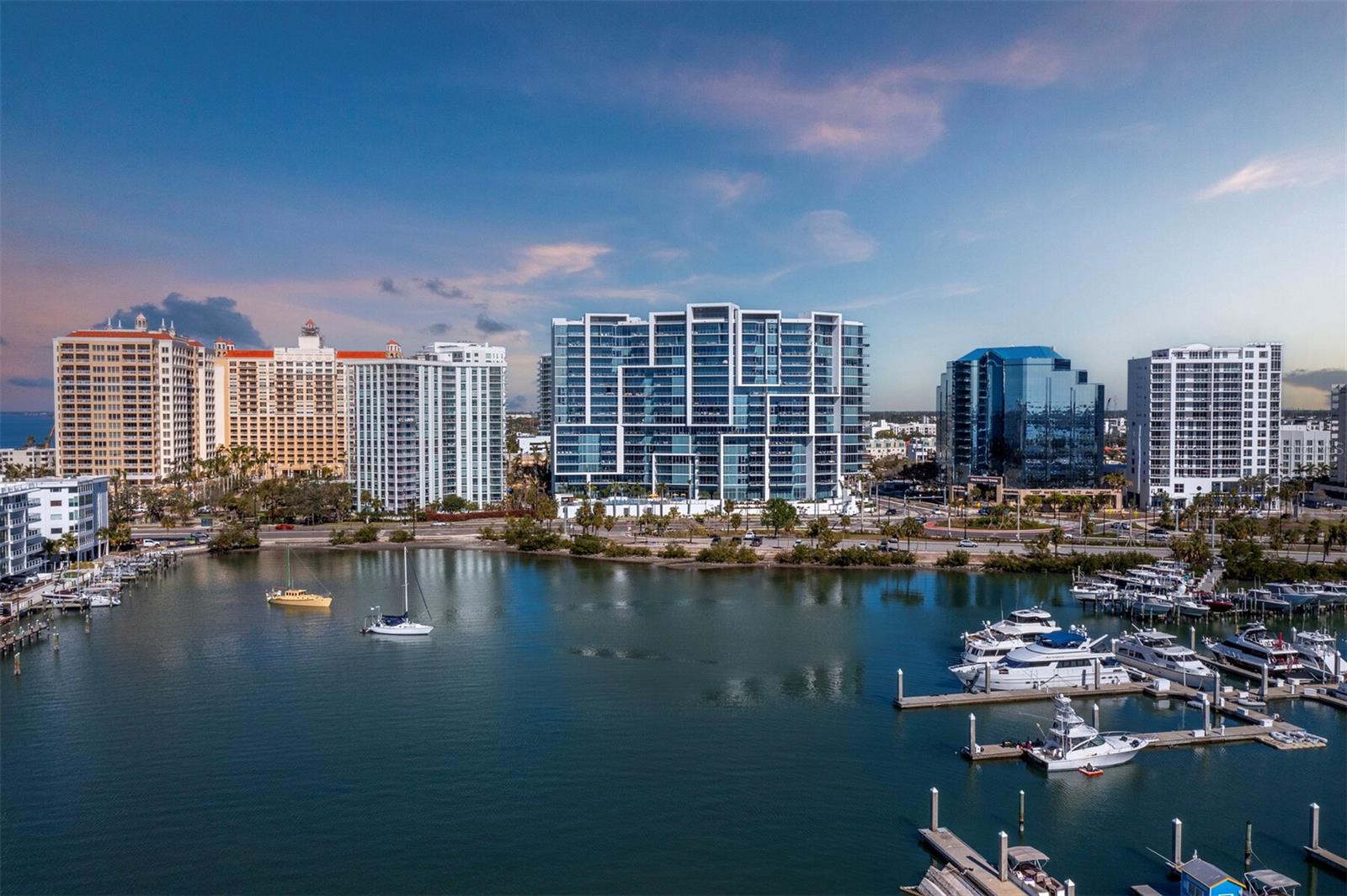 1155 N GULFSTREAM AVE #906, SARASOTA, FL, 34236