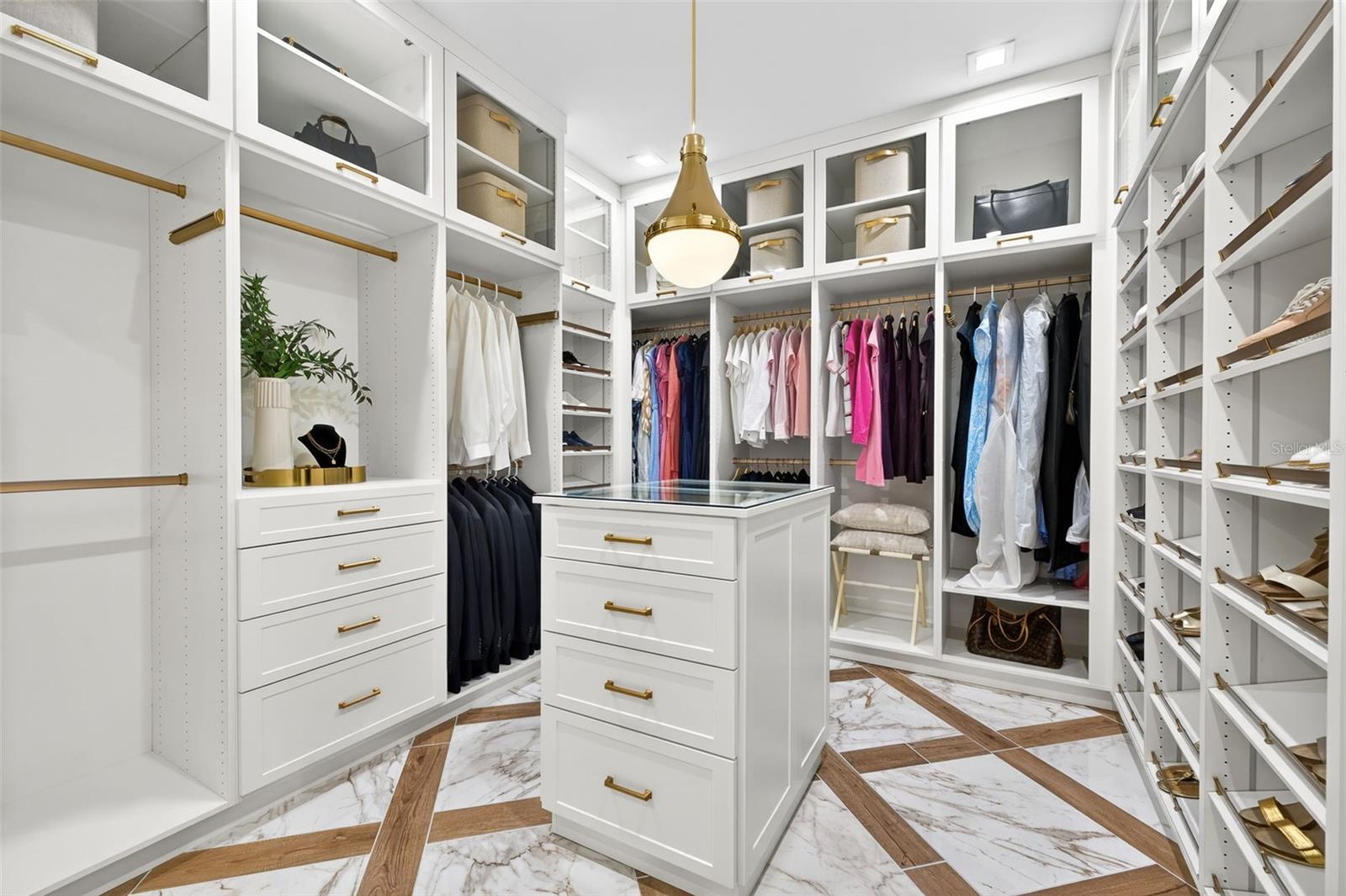 A4678738 Property Photo