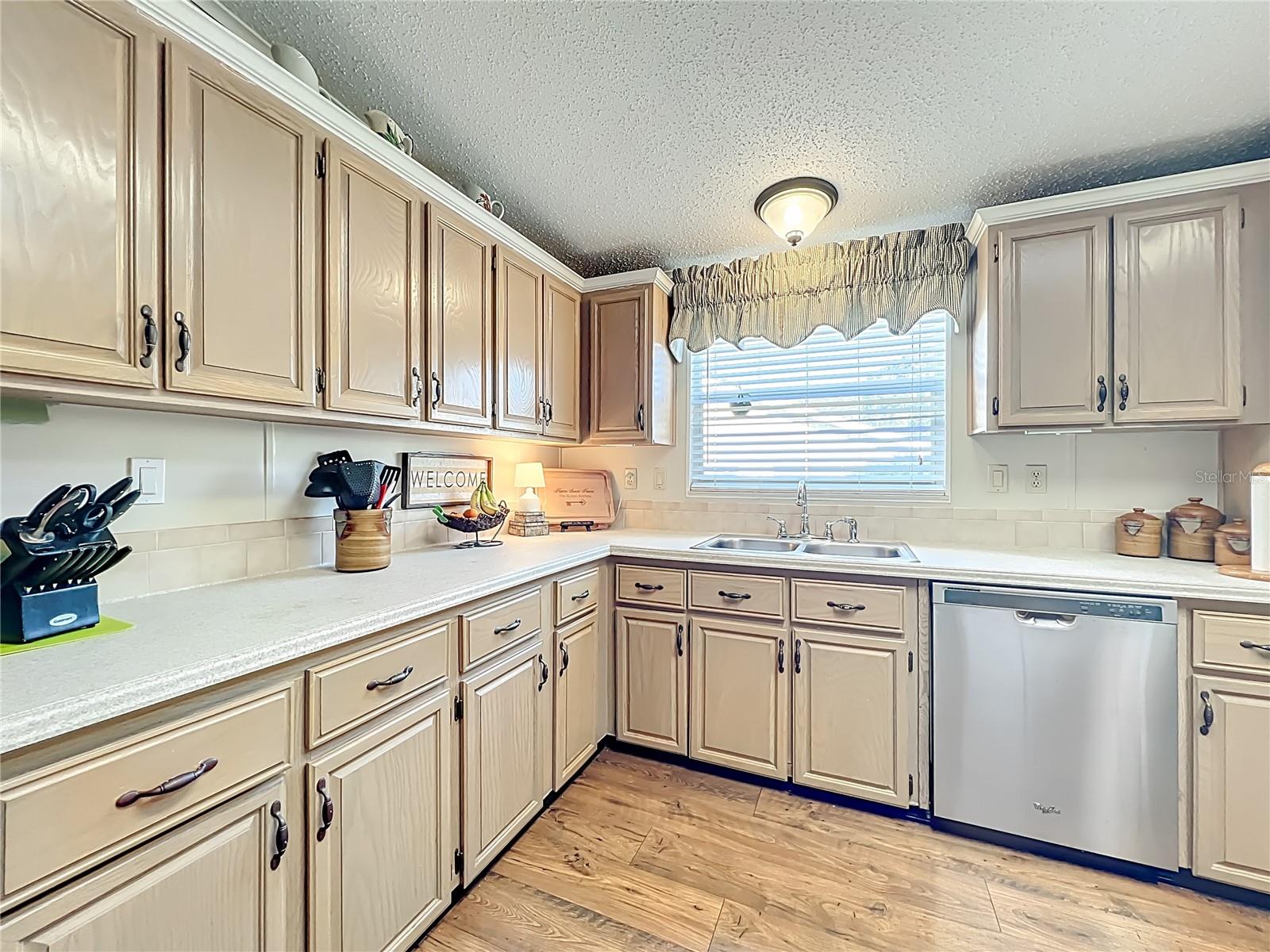 5034 EL DESTINO DR, LEESBURG, FL, 34748