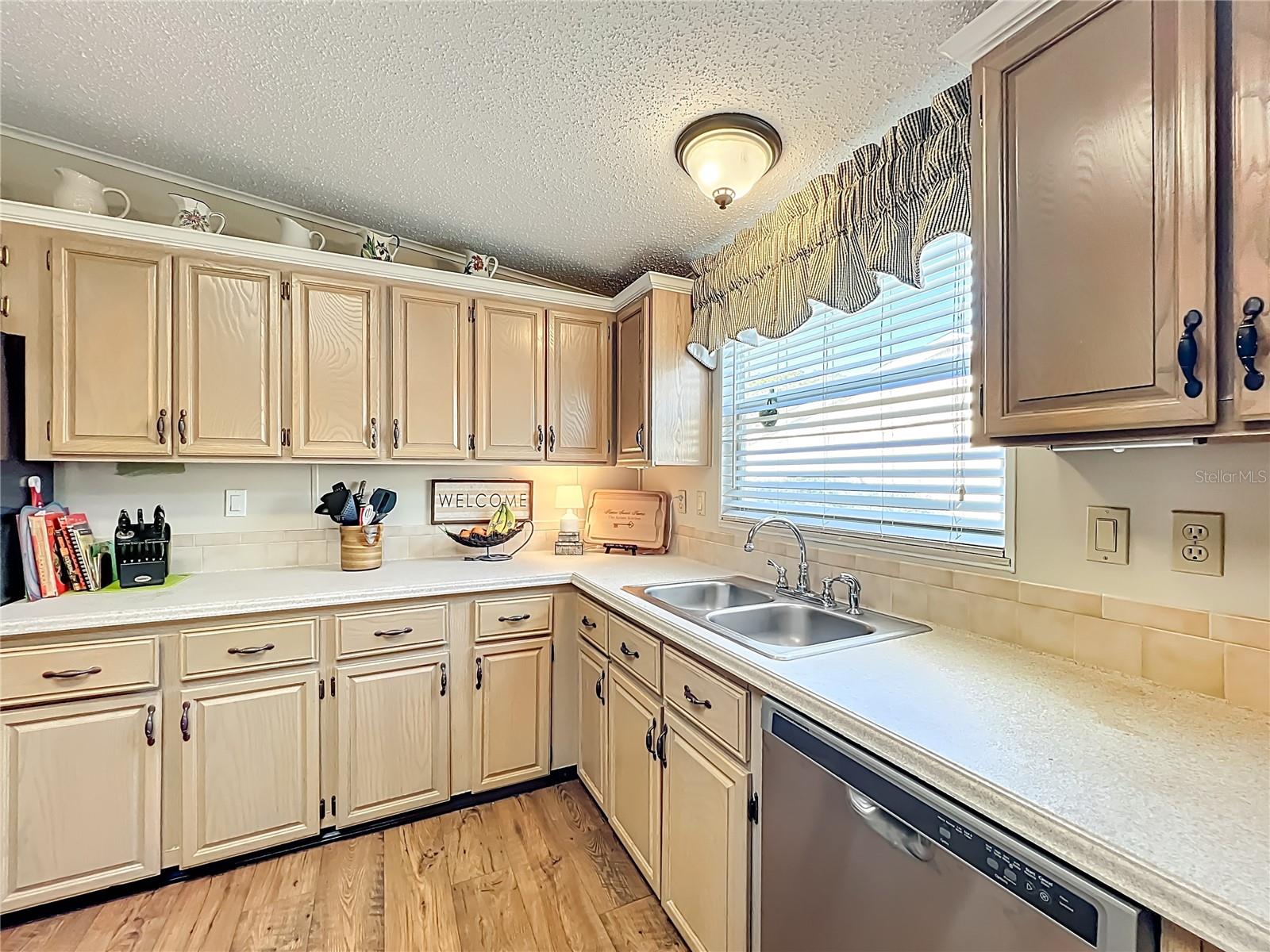 5034 EL DESTINO DR, LEESBURG, FL, 34748