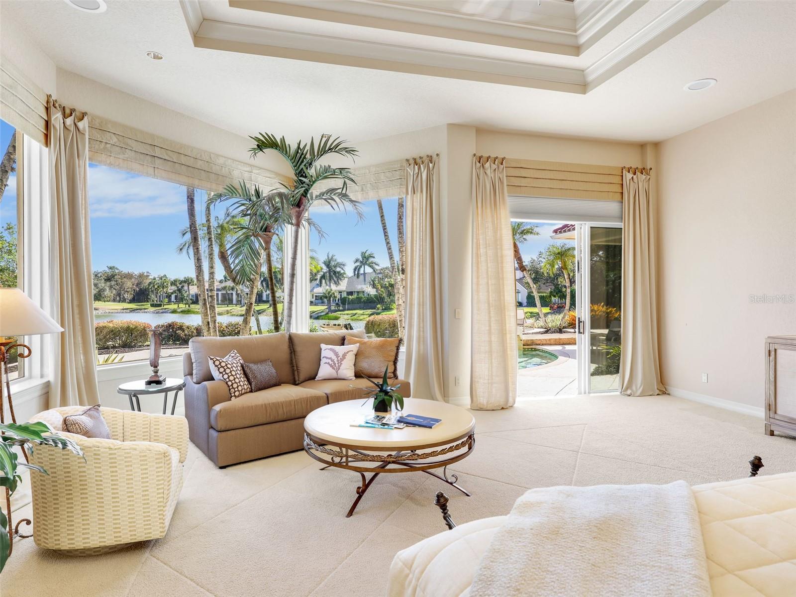 TB8465638 Property Photo