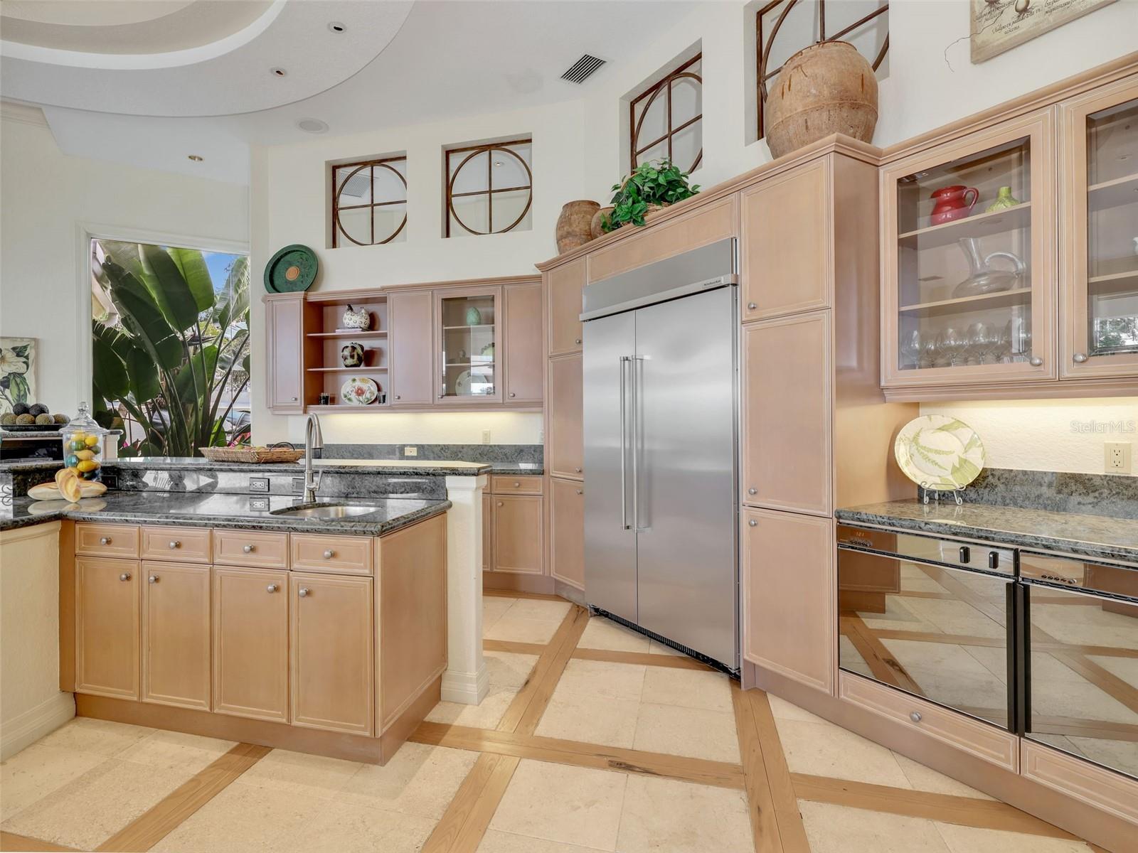 TB8465638 Property Photo