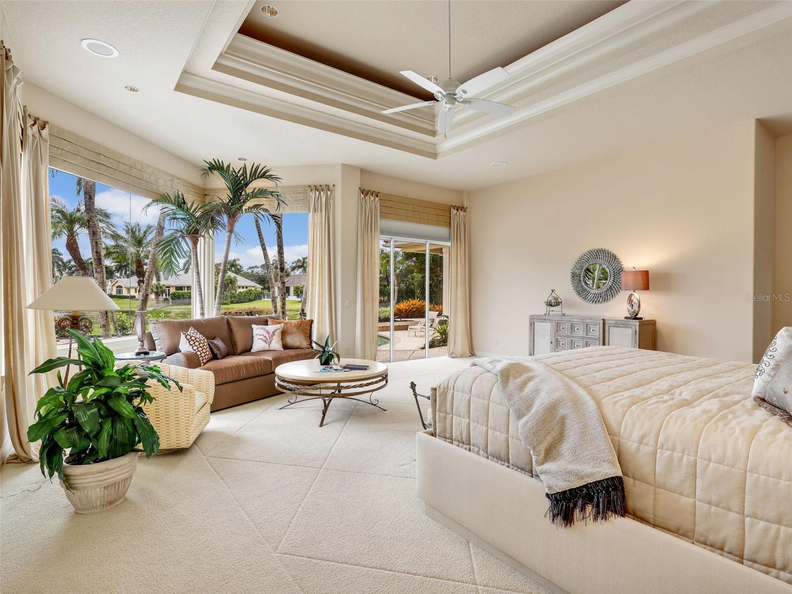 TB8465638 Property Photo