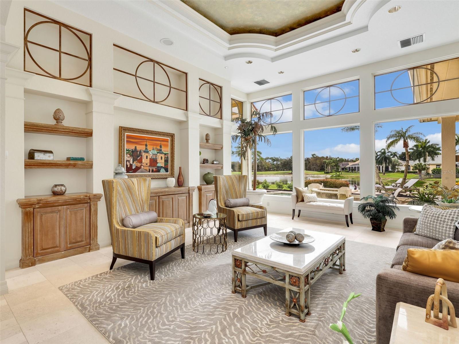 TB8465638 Property Photo