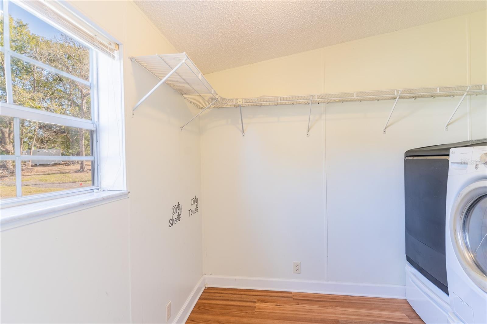 5028 CLEWIS AVE, TAMPA, FL, 33610