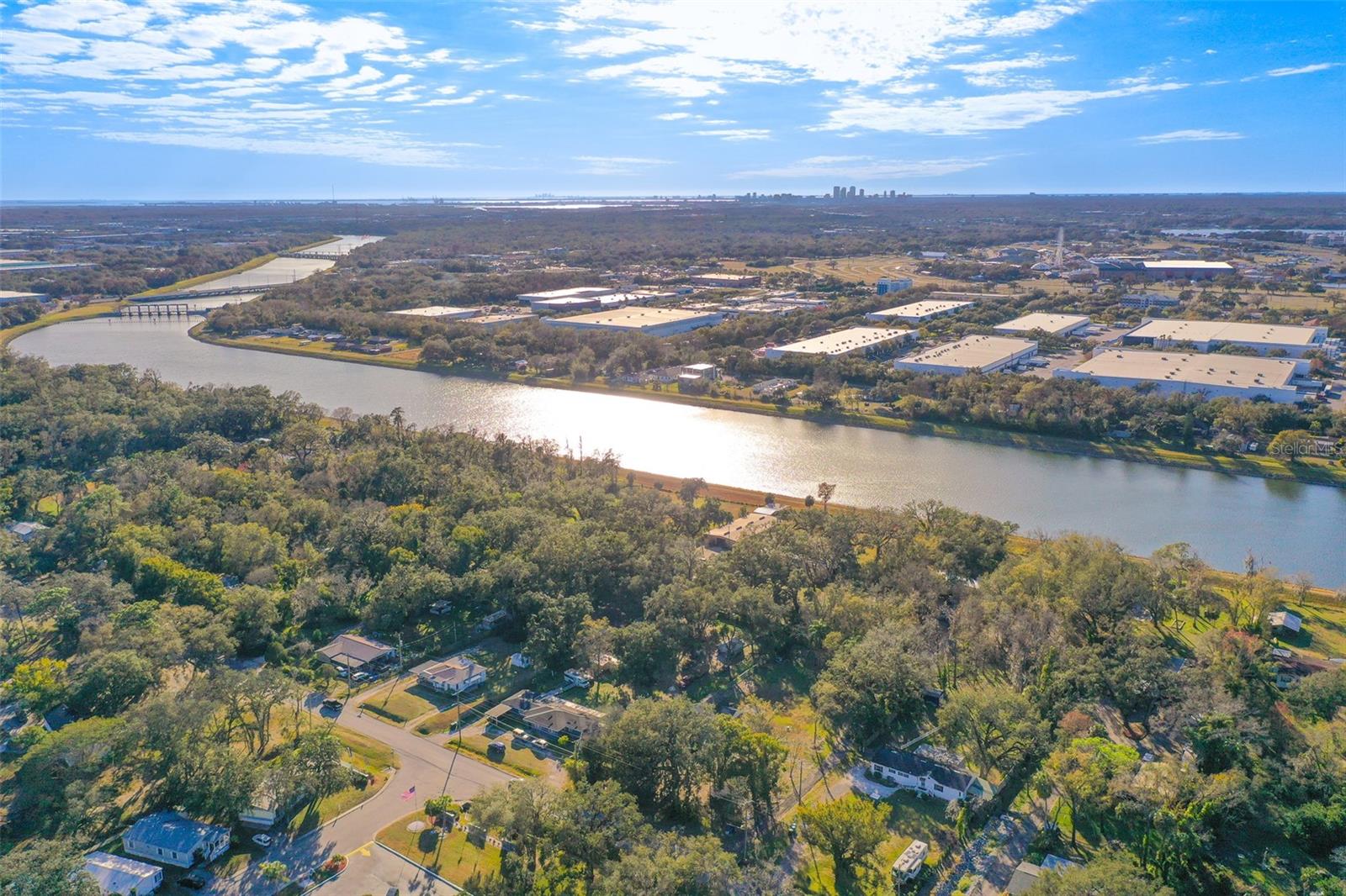 5028 CLEWIS AVE, TAMPA, FL, 33610