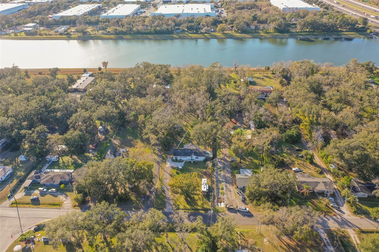 5028 CLEWIS AVE, TAMPA, FL, 33610