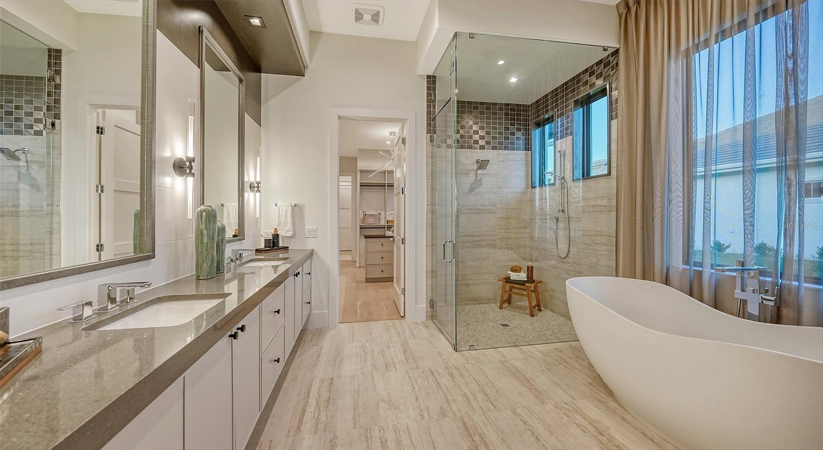 A4678762 Property Photo