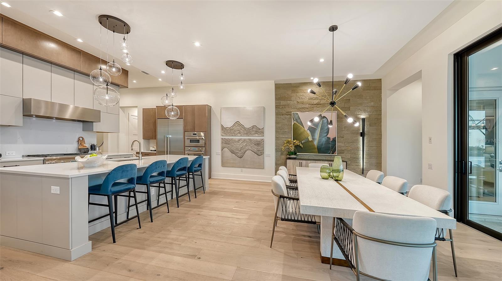 A4678762 Property Photo