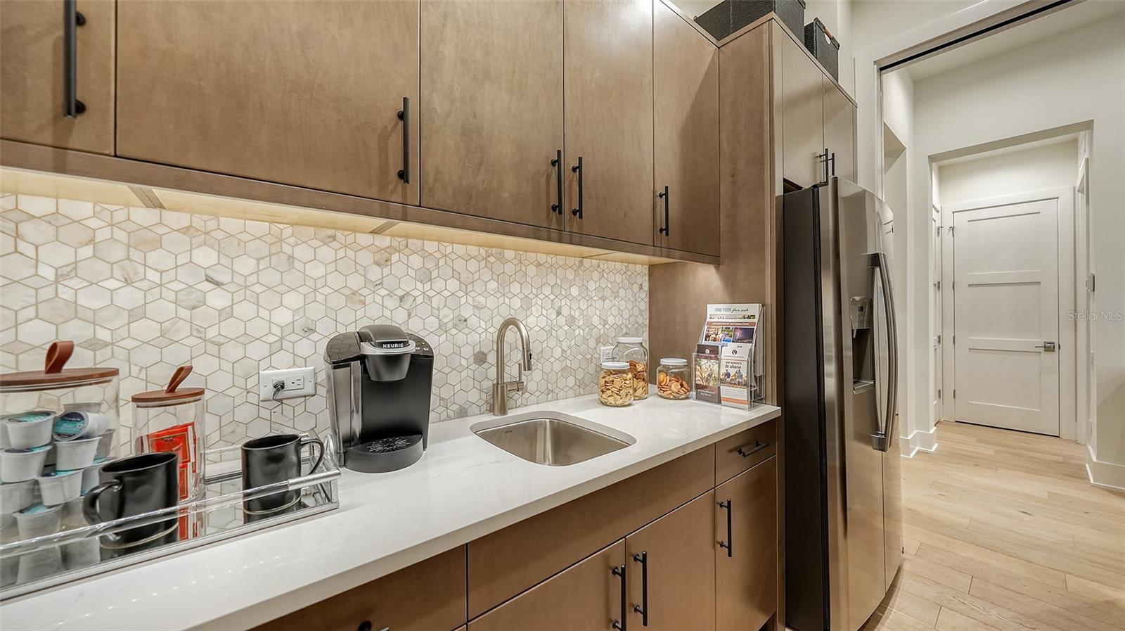 A4678762 Property Photo