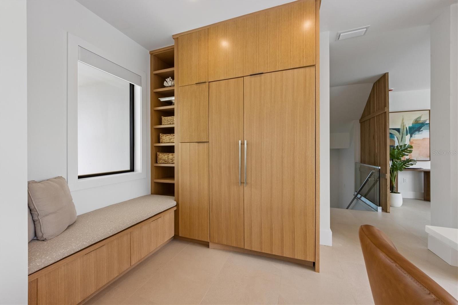 A4678763 Property Photo