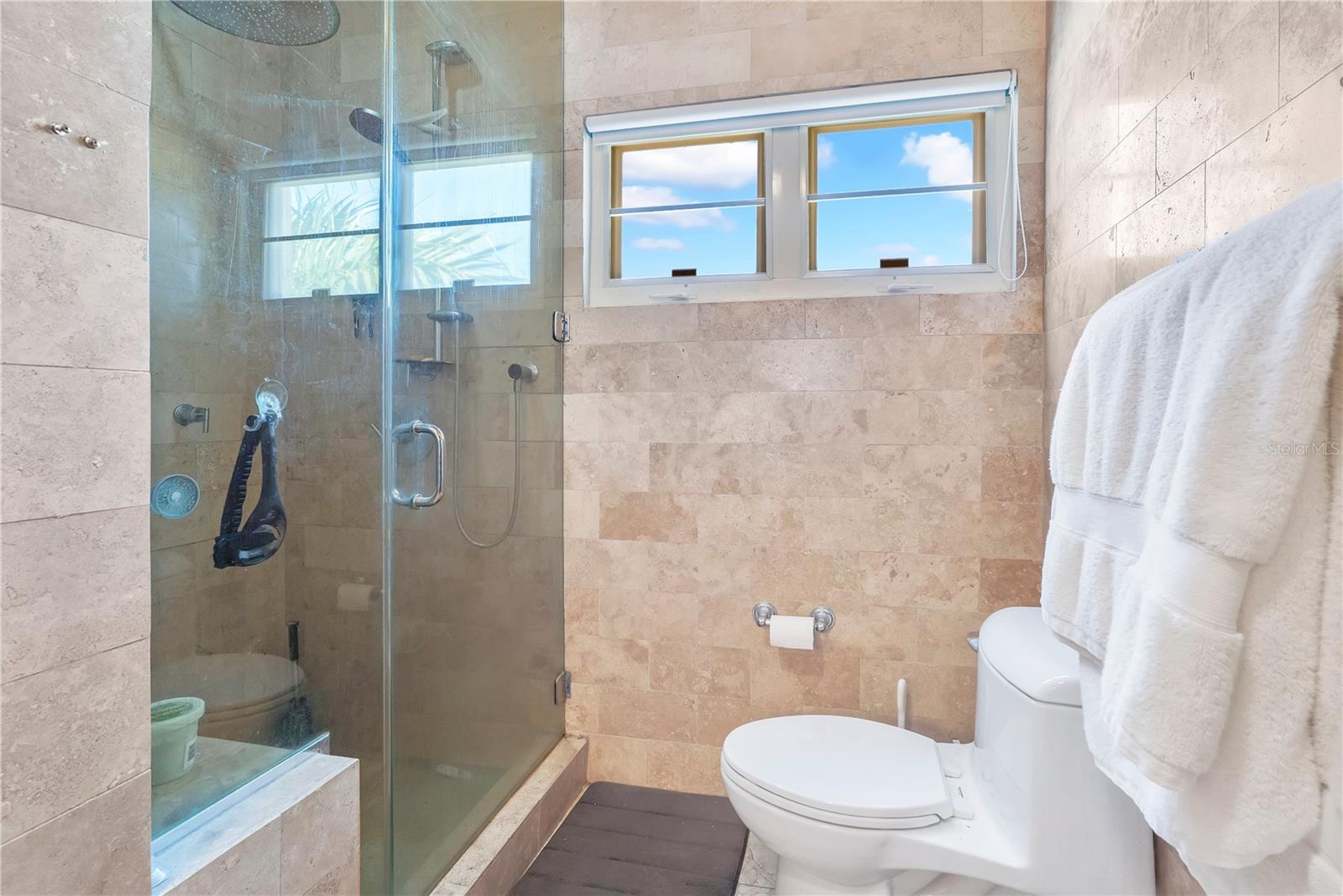 PR9118592 Property Photo