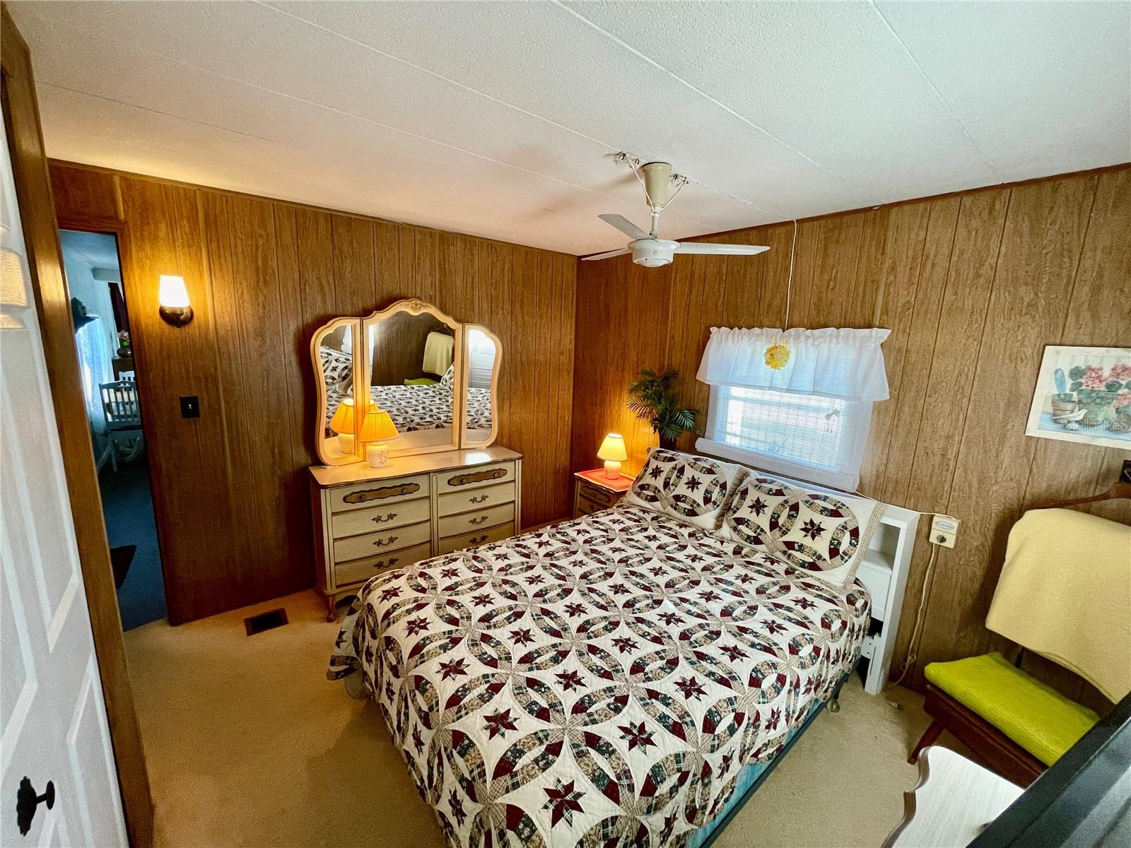 C7520412 Property Photo