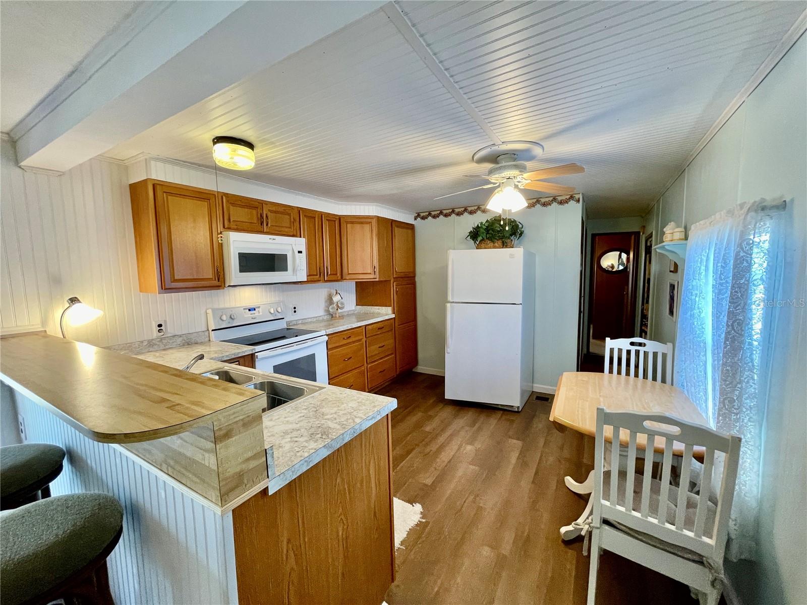 C7520412 Property Photo