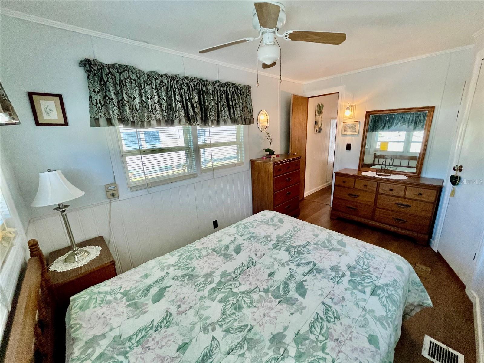 C7520412 Property Photo