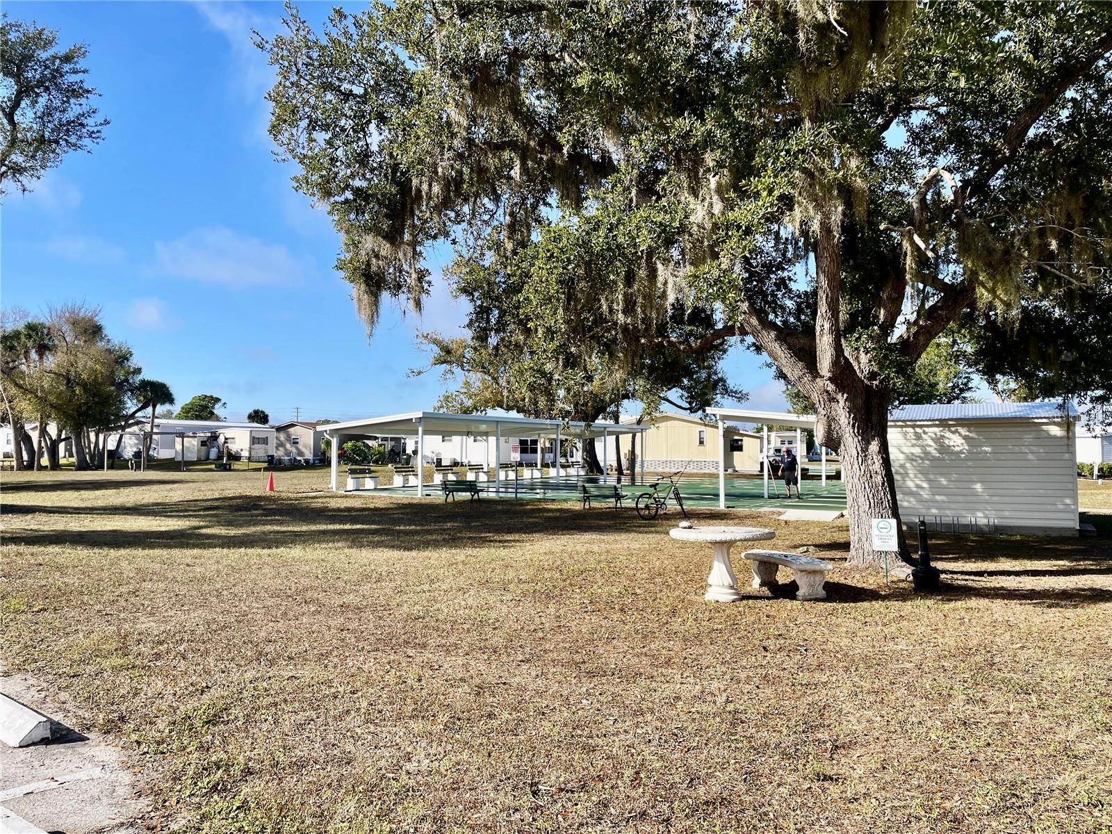 C7520412 Property Photo