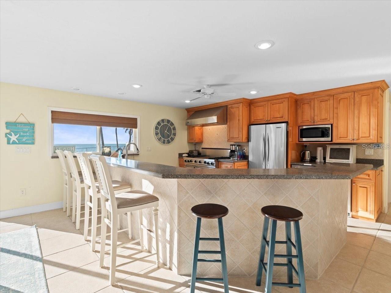 TB8465778 Property Photo